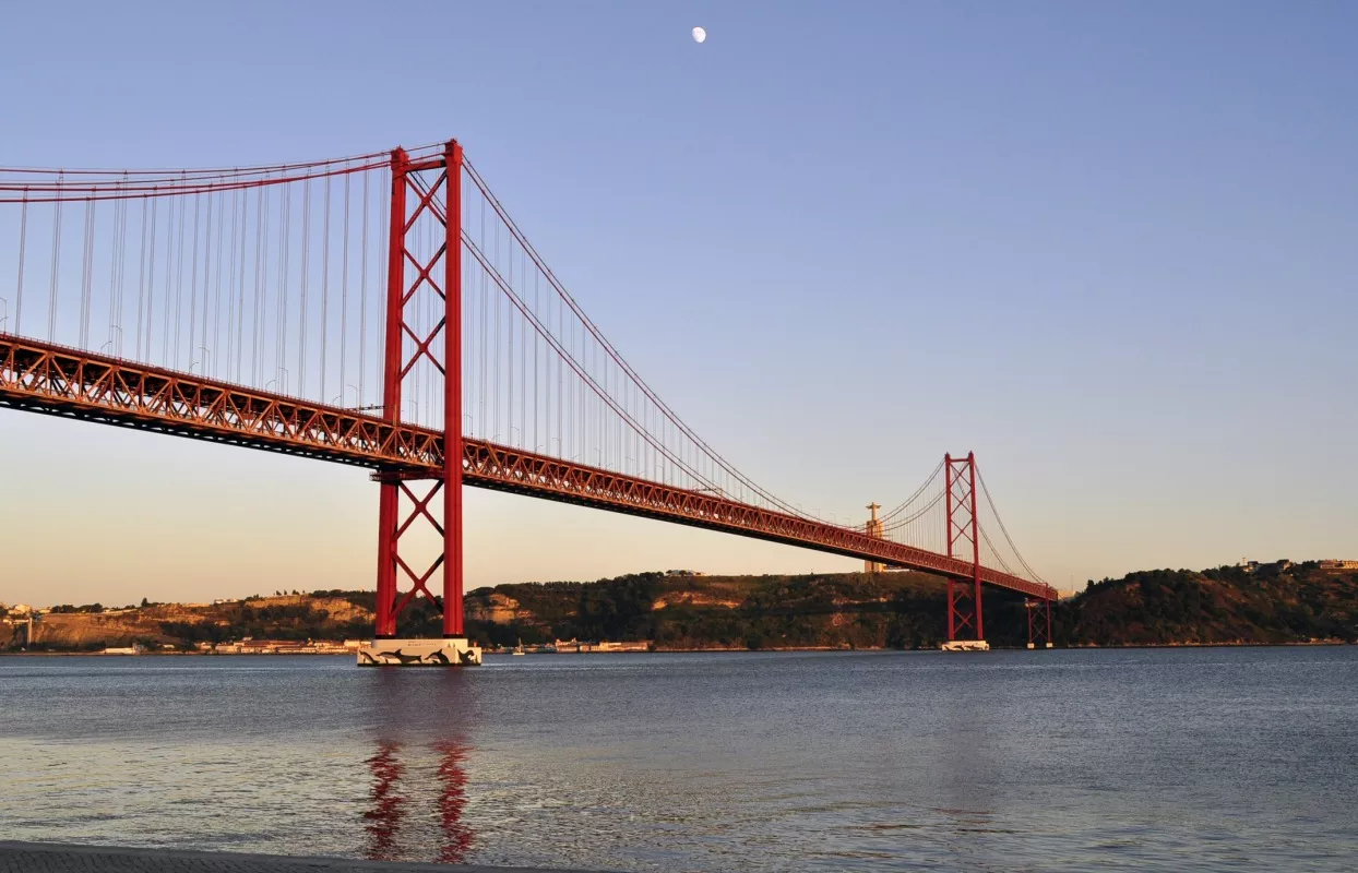Bridge April 25 in Portugal, Europe | Architecture - Rated 3.8