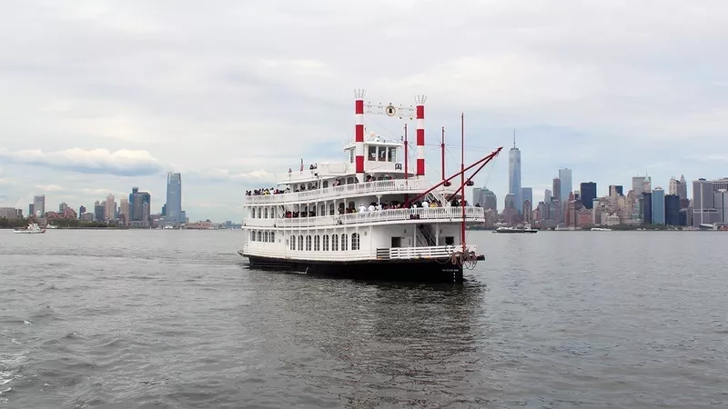 Empire Cruises in USA, North America | Yachting - Rated 3.7