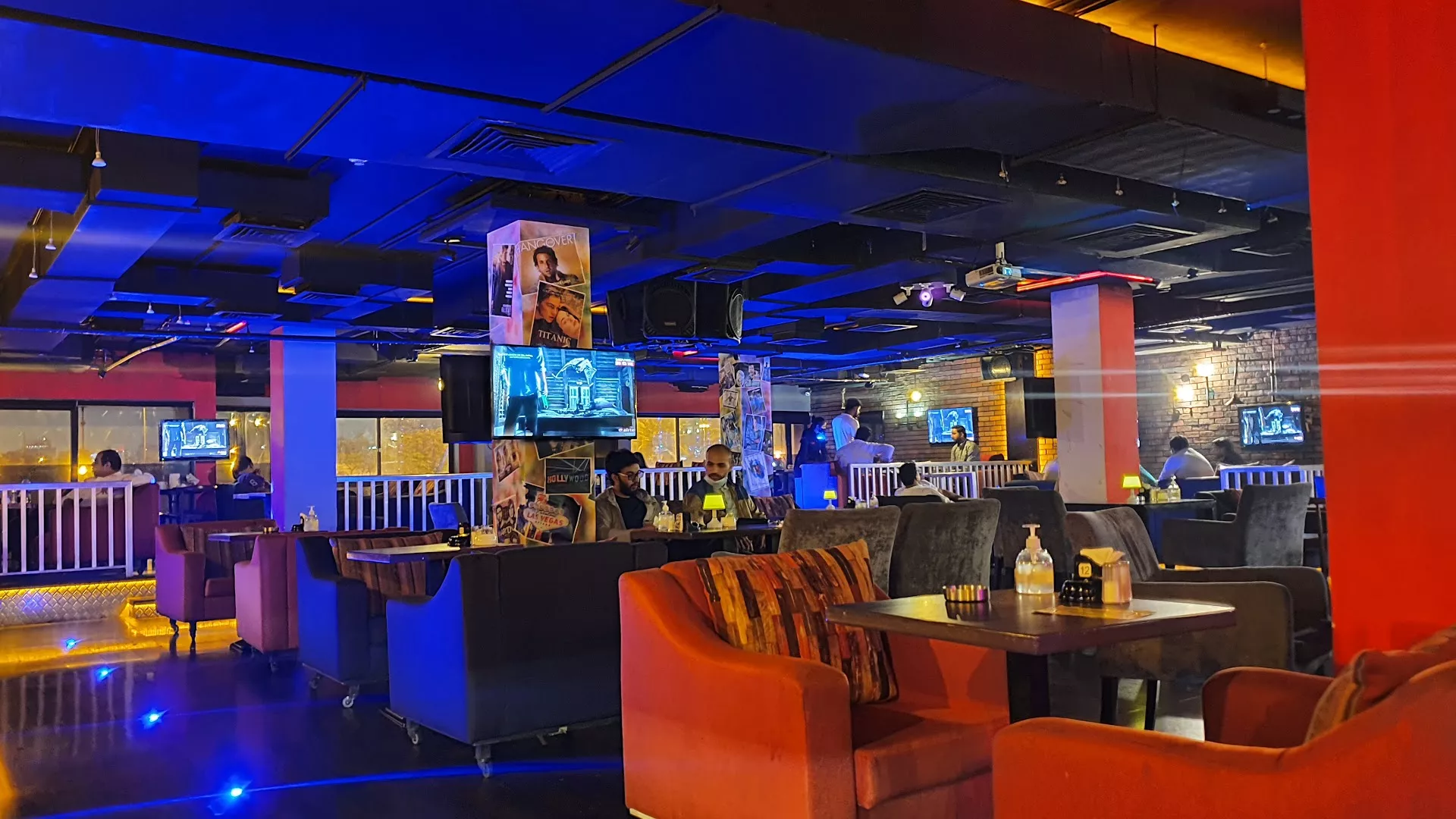 Koyla Lounge & Cafe in United Arab Emirates, Middle East | Hookah Lounges,Restaurants - Rated 4.7