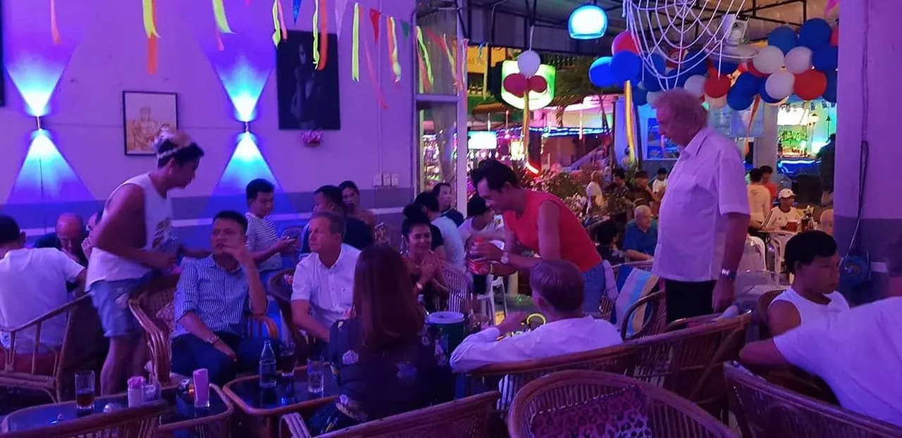 4-T Bar in Thailand, Central Asia | LGBT-Friendly Places,Bars - Rated 0.7