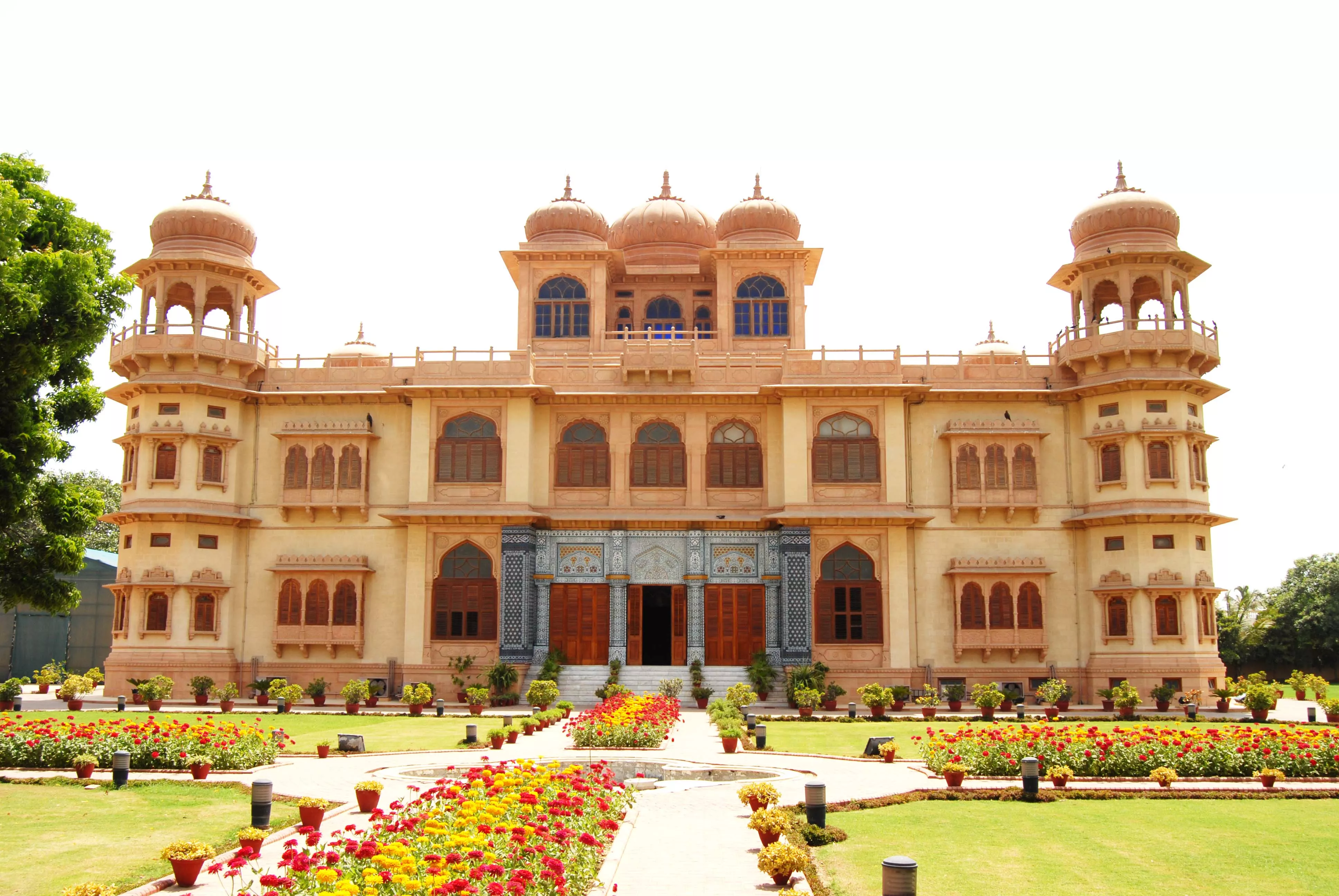 Mohatta Palace in Pakistan, South Asia | Architecture - Rated 3.6