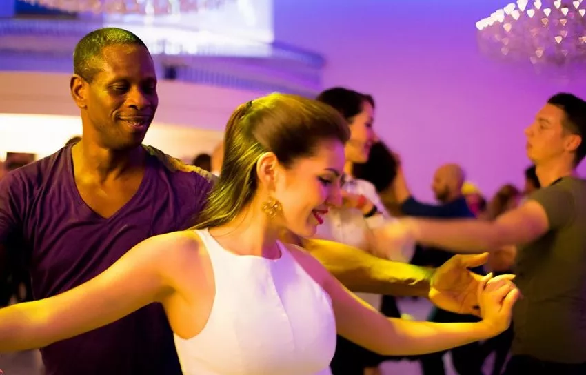 Extremos Salsa in Netherlands, Europe | Dancing Bars & Studios - Rated 4.4
