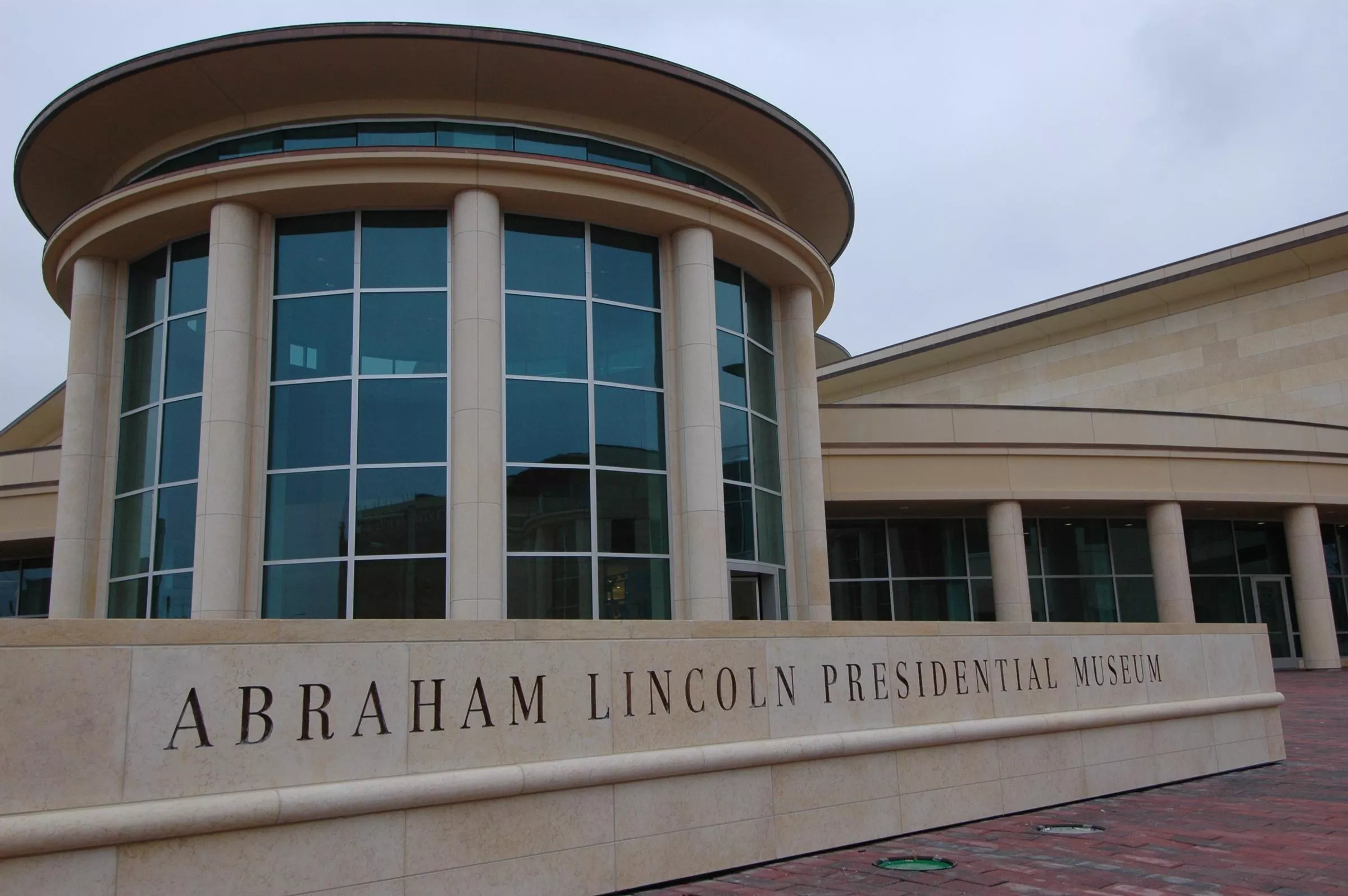 Abraham Lincoln Presidential Museum in USA, North America | Museums - Rated 3.8