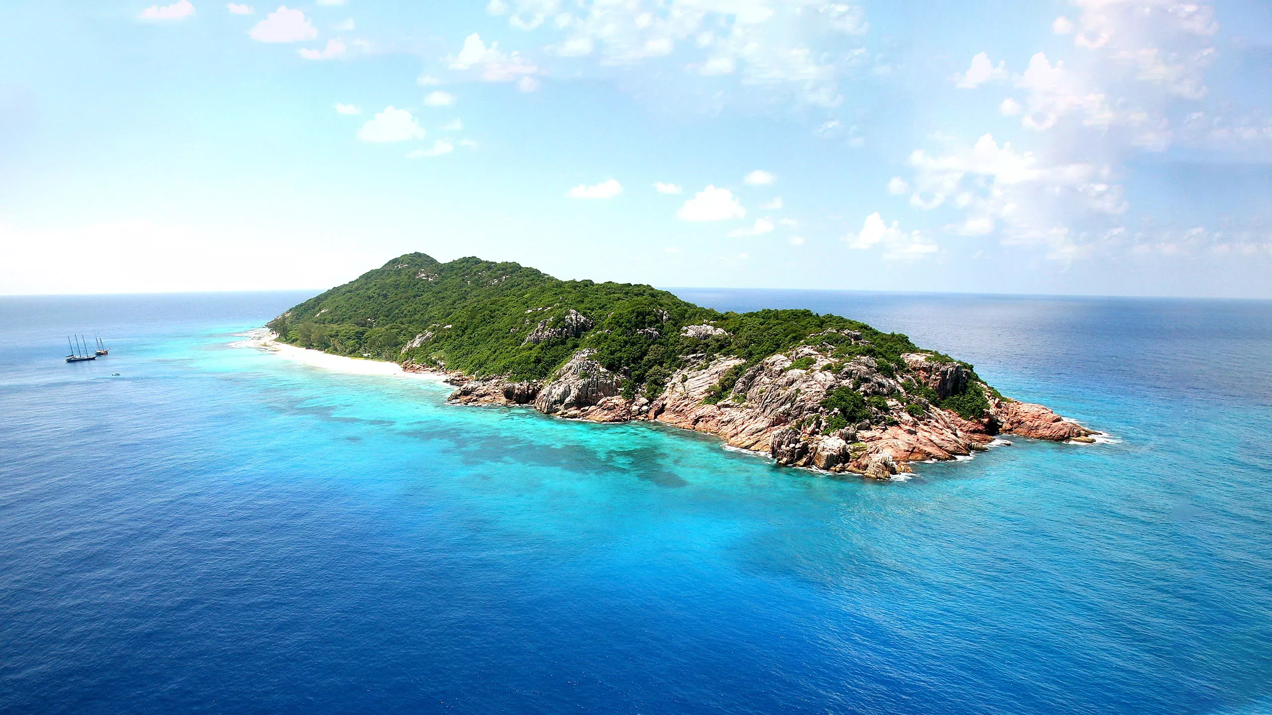 Aride in Republic of Seychelles, Africa | Nature Reserves - Rated 0.9