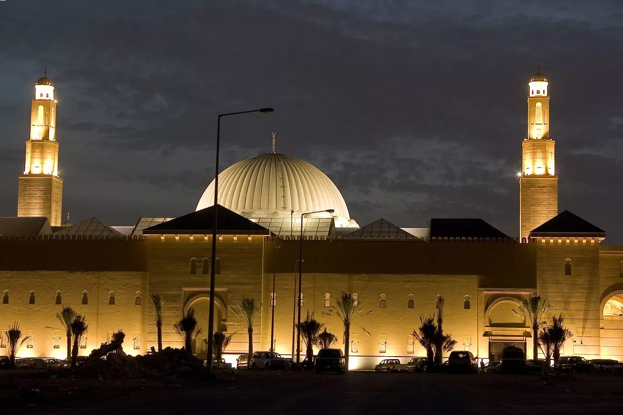 Al Rajhi Mosque in Saudi Arabia, Middle East | Architecture - Rated 4.2