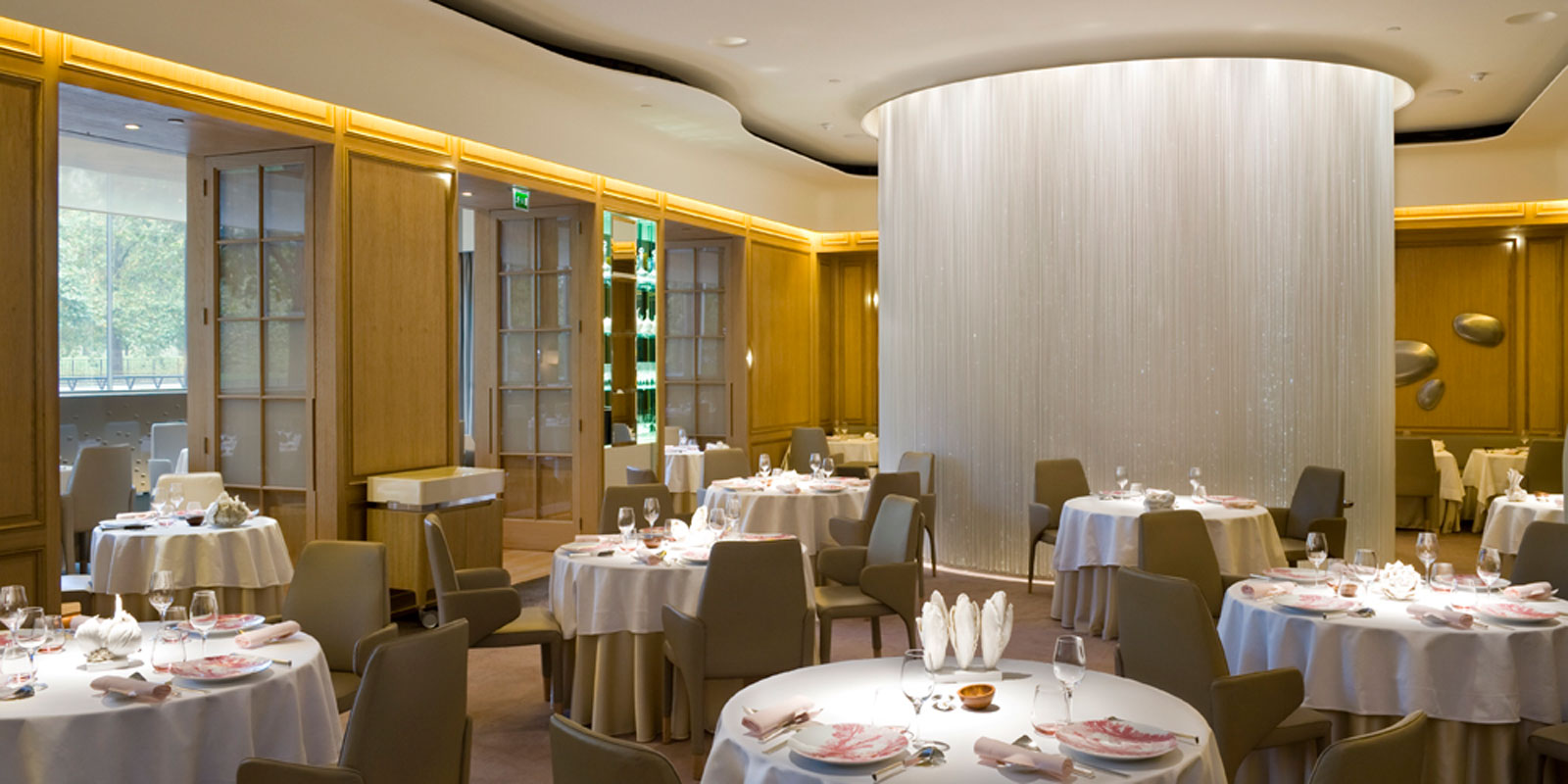 Alain Ducasse at The Dorchester in United Kingdom, Europe | Restaurants - Rated 3.3