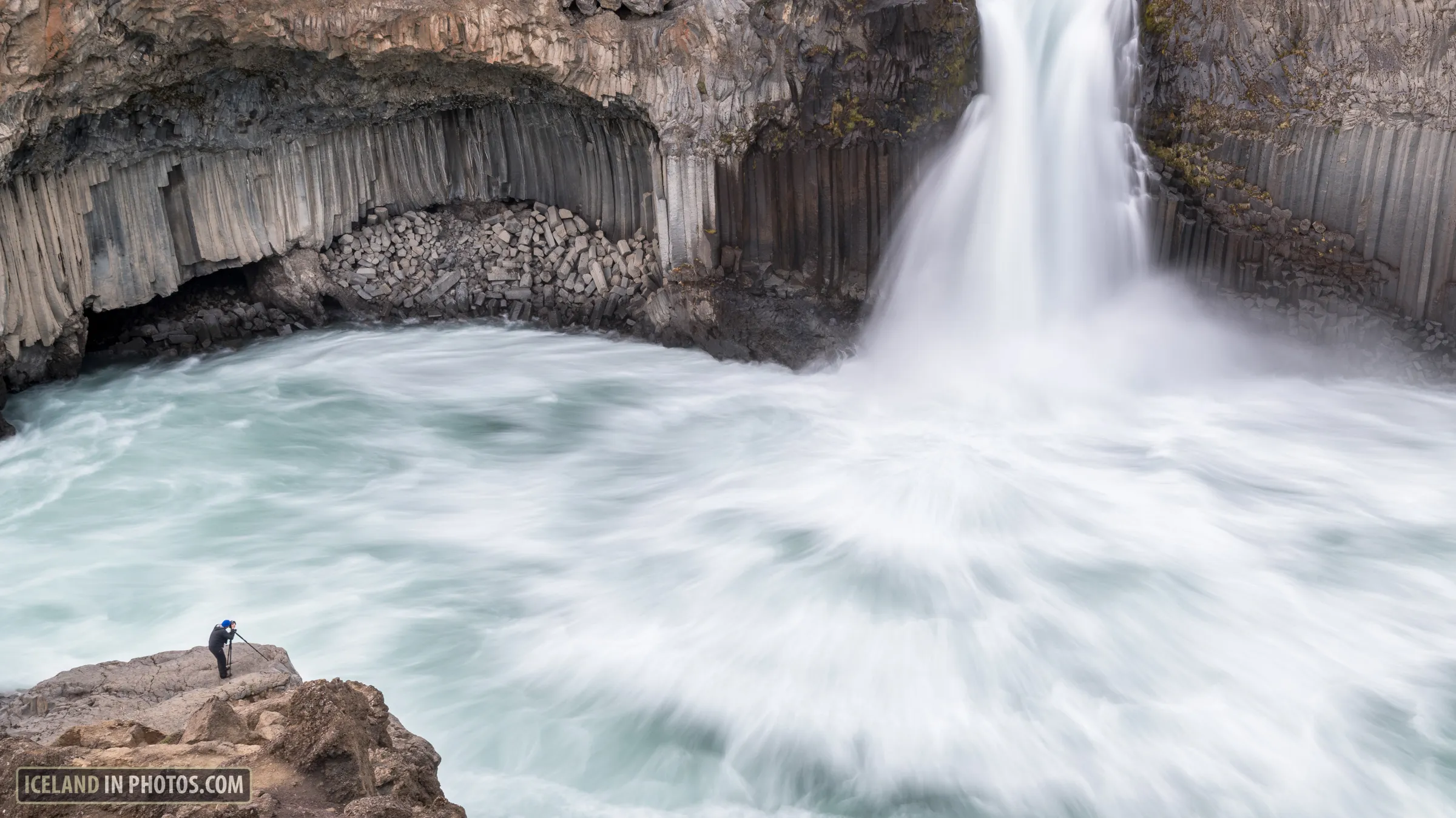 Aldeyjarfoss Waterfall in Iceland, Europe | Waterfalls - Rated 4