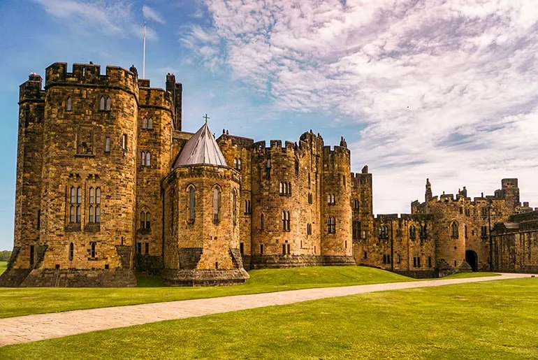 Alnwick Castle in United Kingdom, Europe | Castles - Rated 3.9