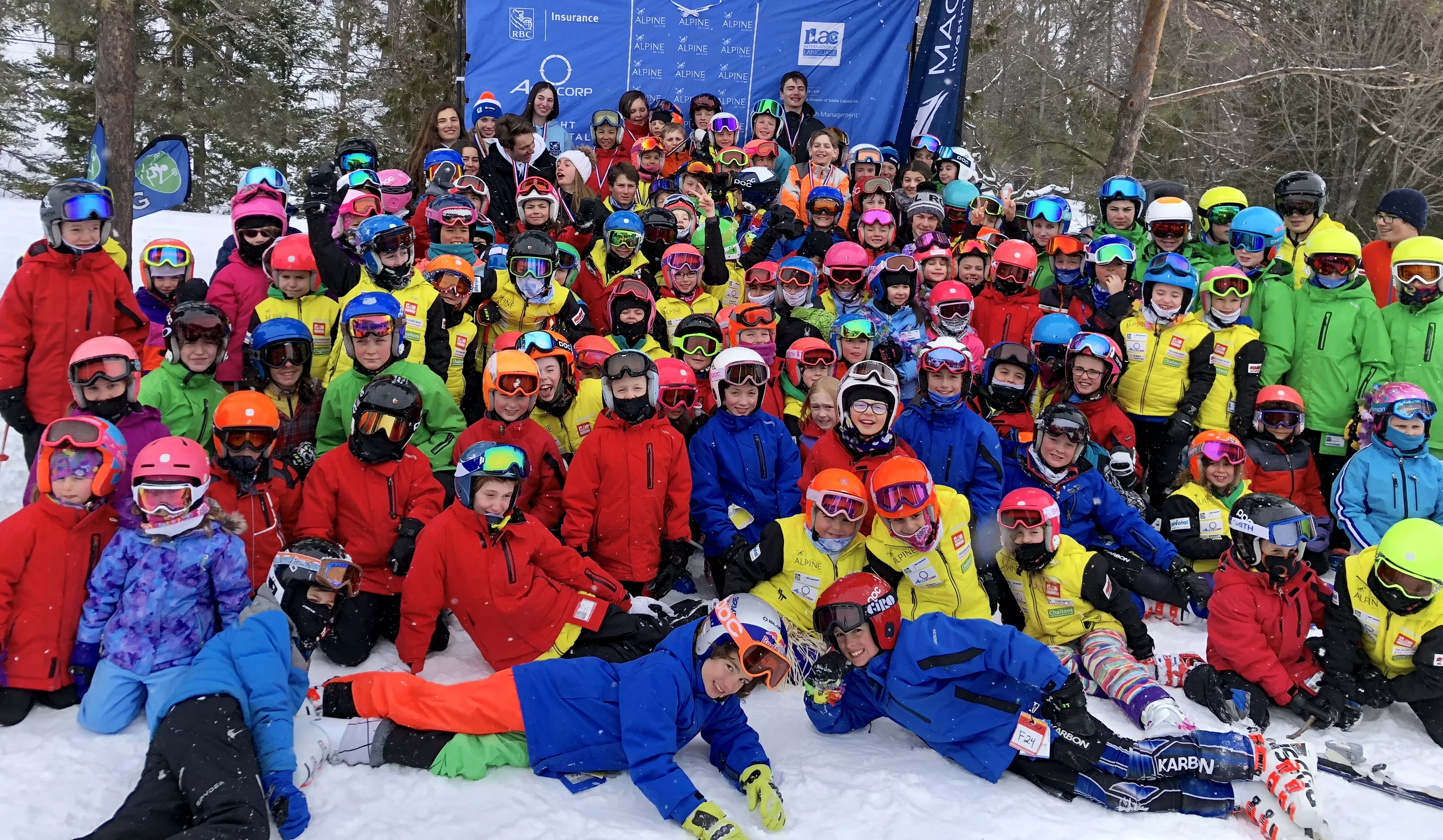 Alpine Ski Club in Canada, North America | Snowboarding,Skiing - Rated 0.9