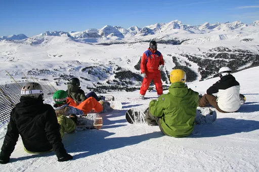 Alpineschool in Russia, Europe | Snowboarding,Skiing - Rated 1