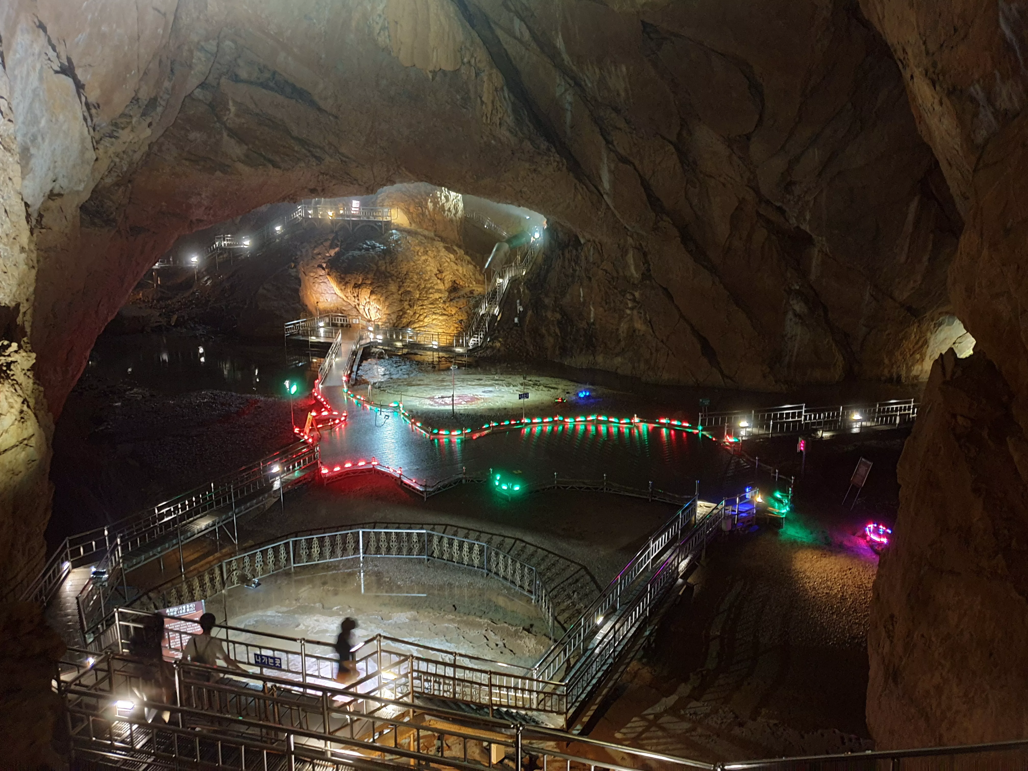 Baengnyong Cave in South Korea, East Asia | Museums,Caves & Underground Places - Rated 3.6