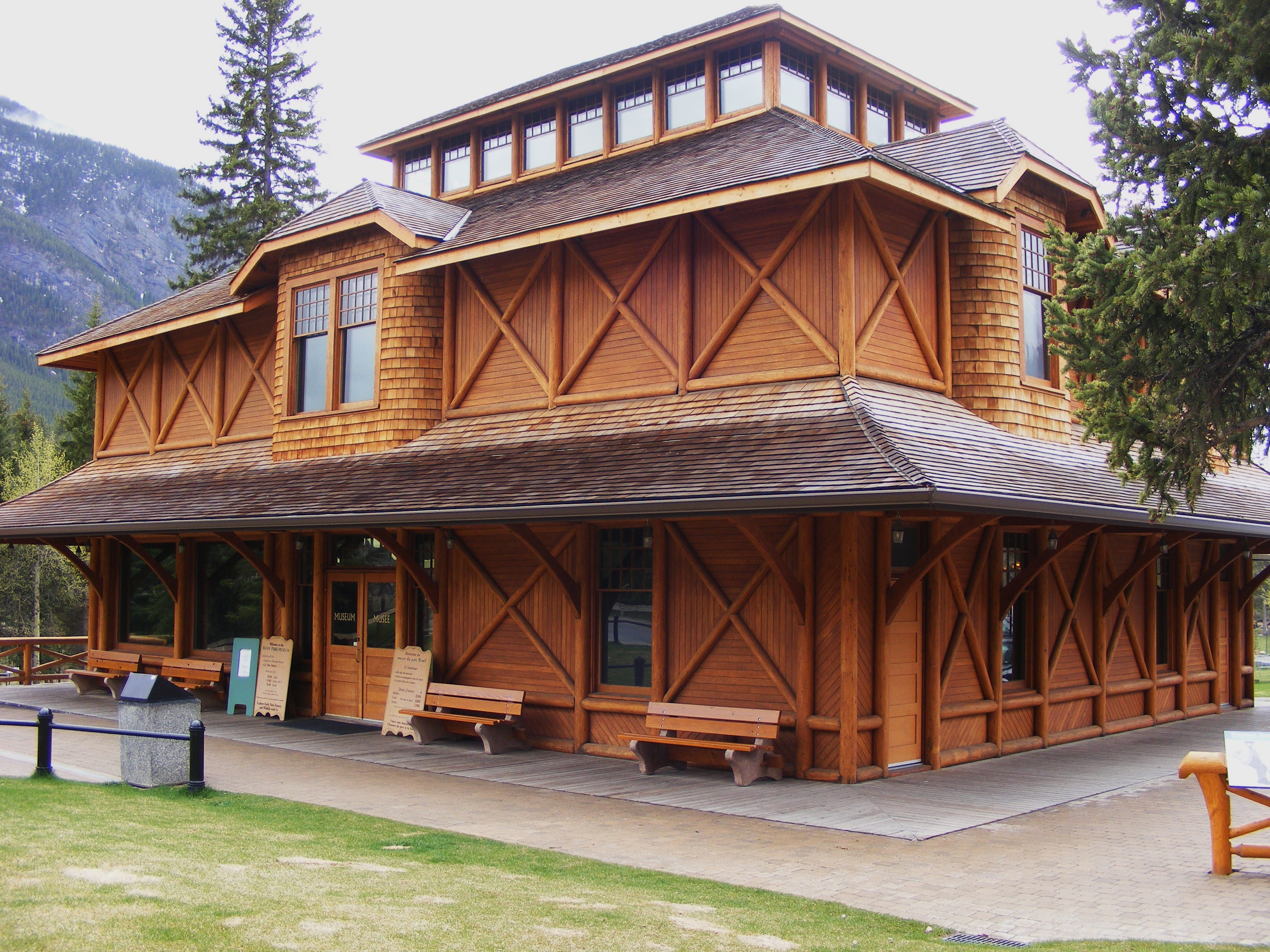 Banff Park Museum National Historic Site in Canada, North America | Museums - Rated 3.6