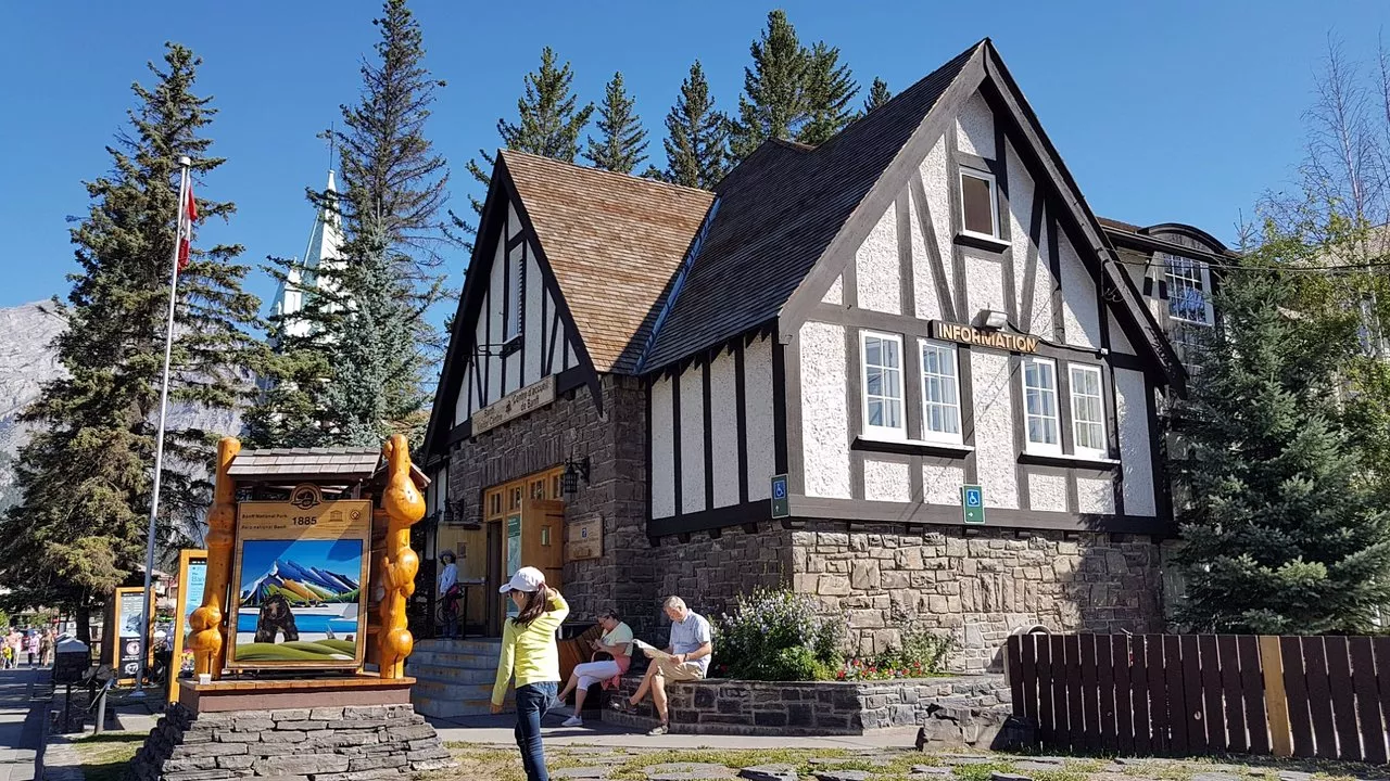 Banff Visitor Centre in Canada, North America | Architecture - Rated 3.7