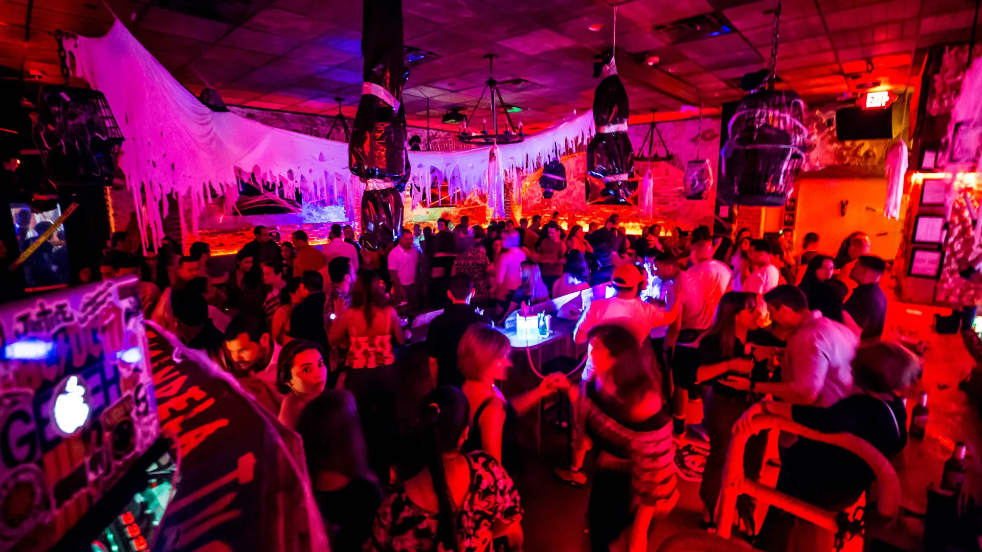 Bar Tu Candela in Colombia, South America | Nightclubs,Bars - Rated 3.7