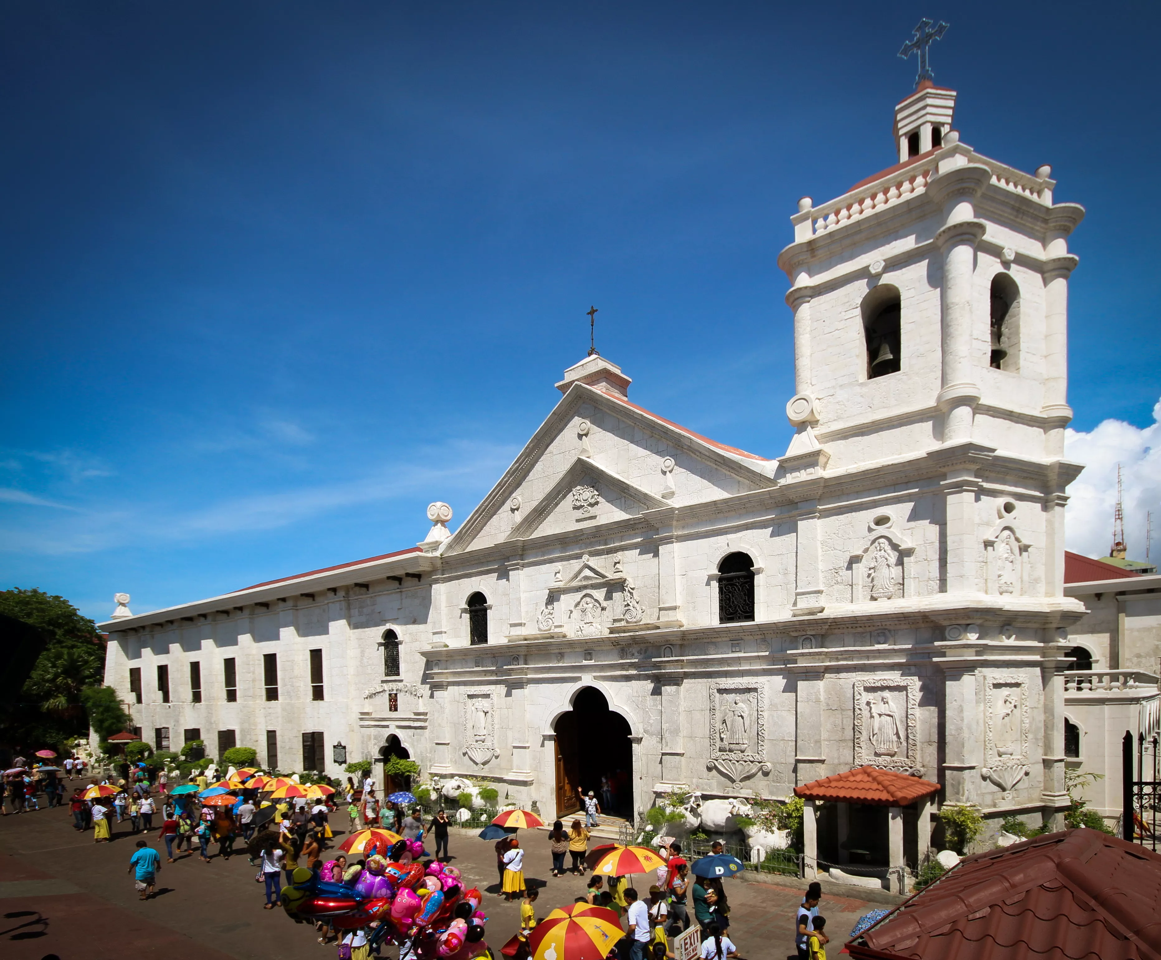 Basilica Minore del Santo Nino in Philippines, Central Asia | Architecture - Rated 3.9