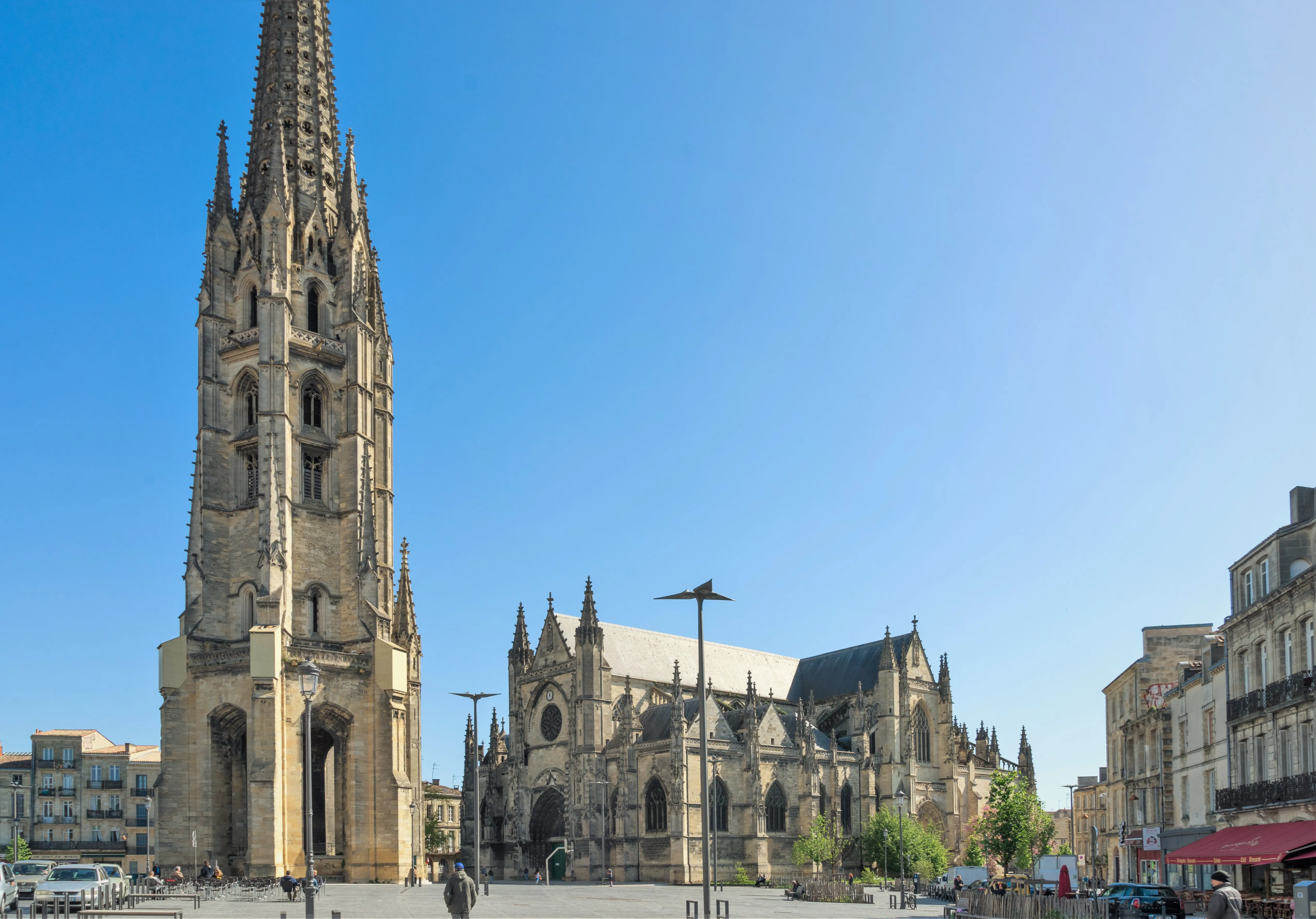 Basilique Saint-Michel in France, Europe | Architecture - Rated 3.6