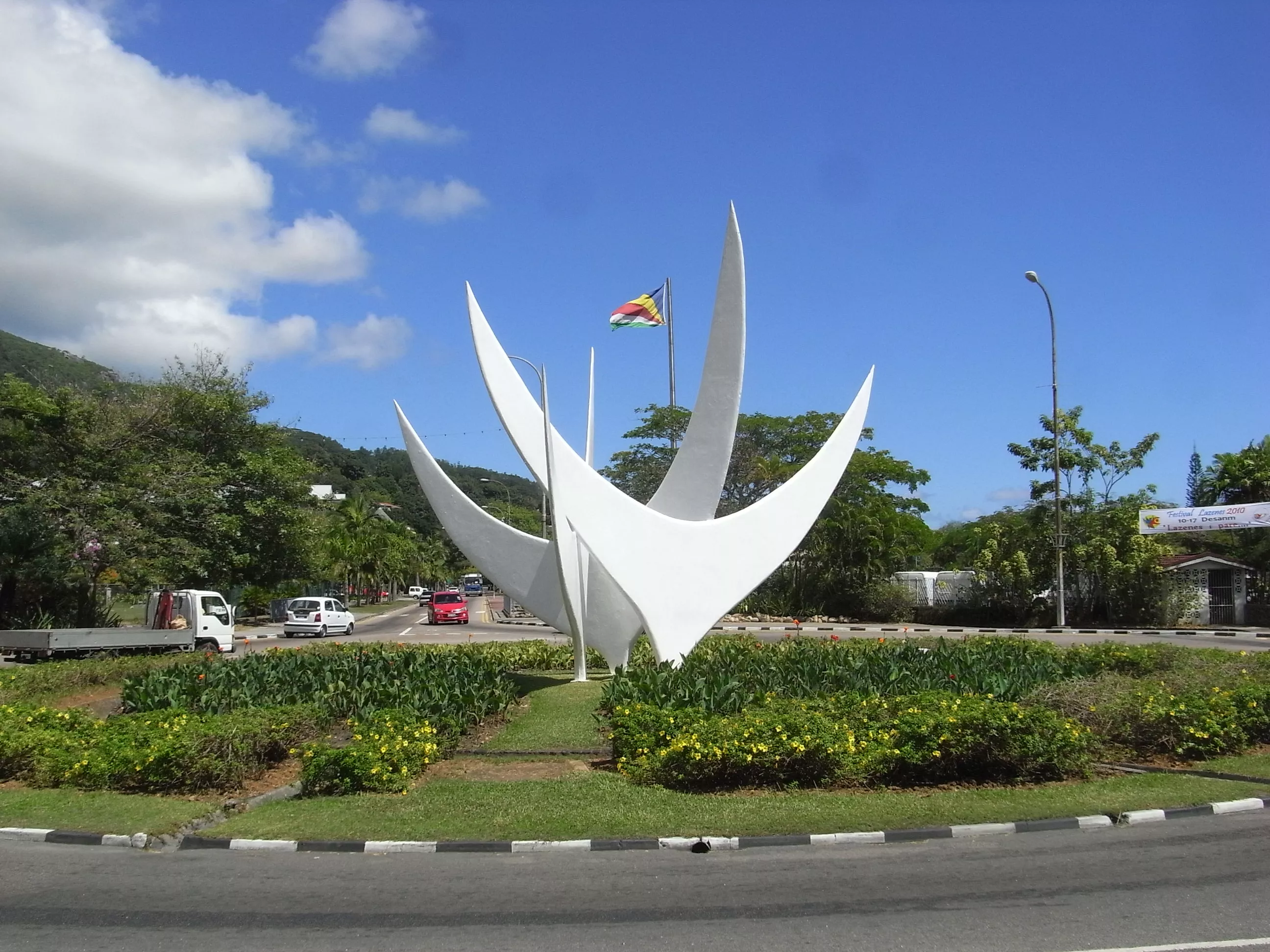 Bicentennial Monument in Republic of Seychelles, Africa | Monuments - Rated 0.7
