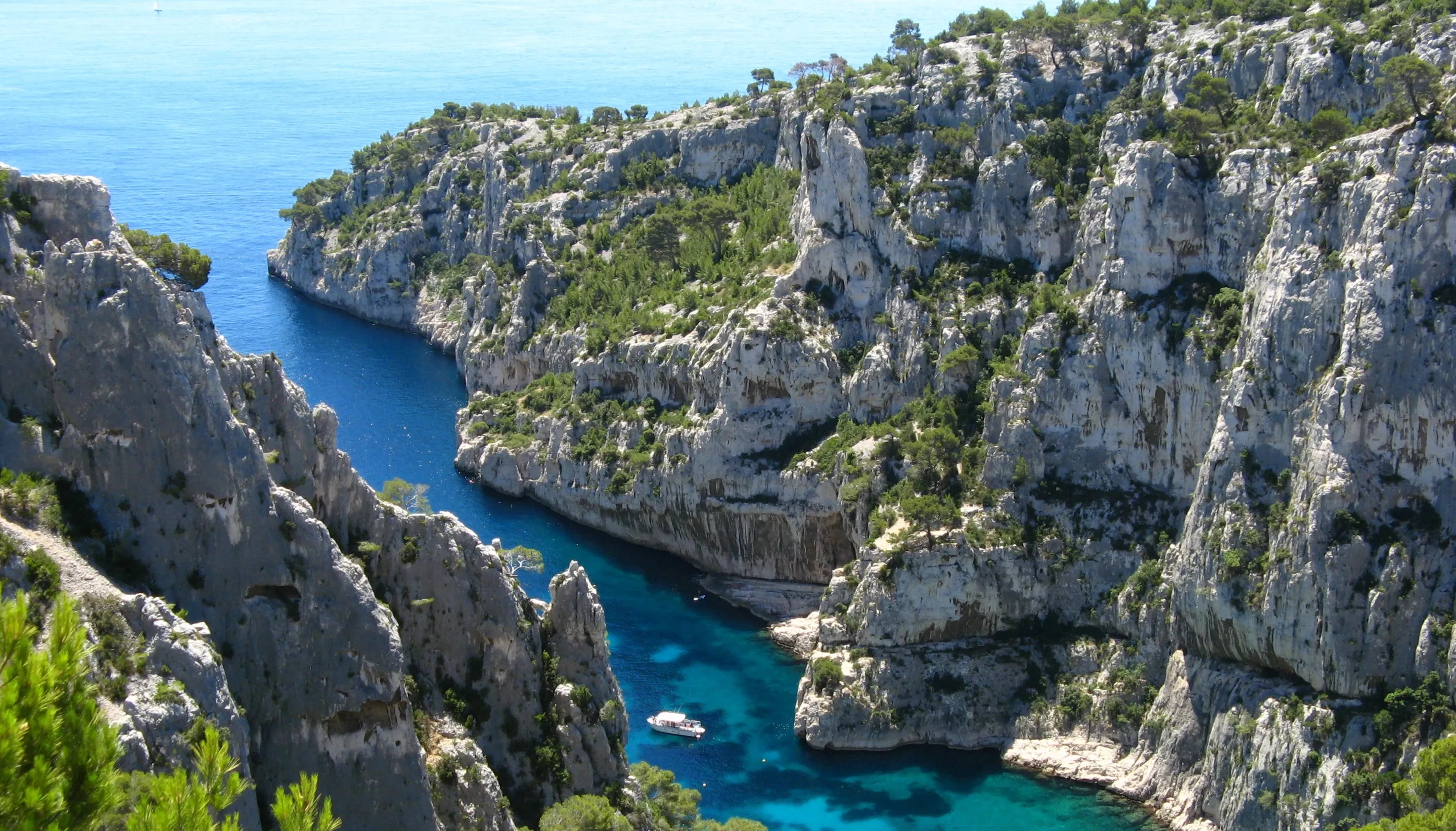 Calanque d'En-Vau in France, Europe | Nature Reserves - Rated 4