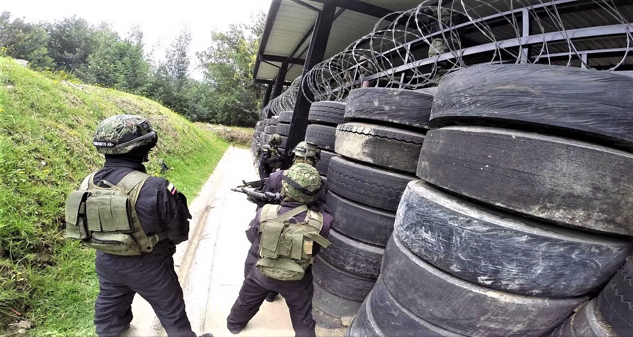 Campo de Entrenamiento Mr. Becerra Airsoft Colombia in Colombia, South America | Airsoft - Rated 1