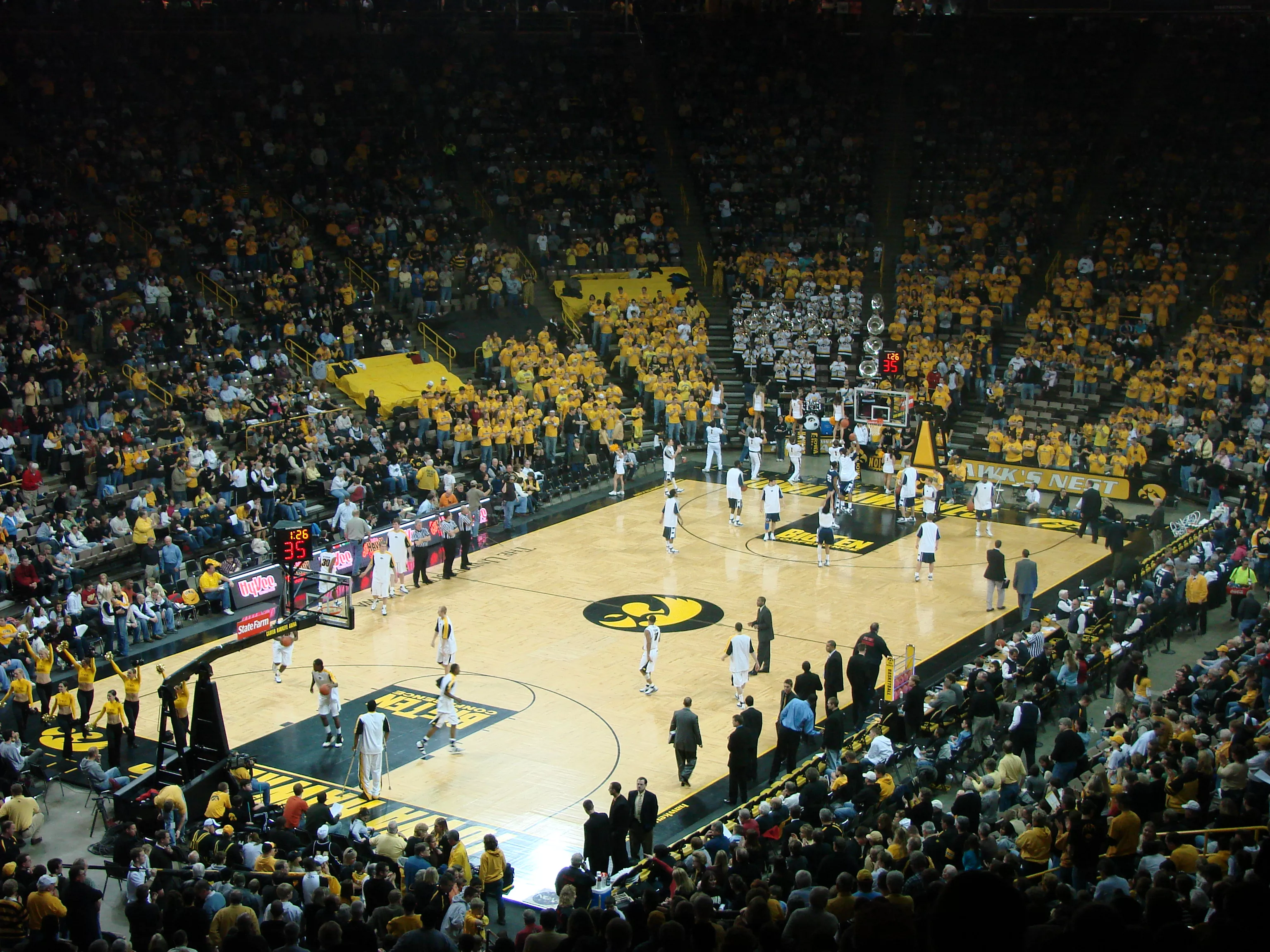 Carver–Hawkeye Arena in USA, North America | Basketball - Rated 4