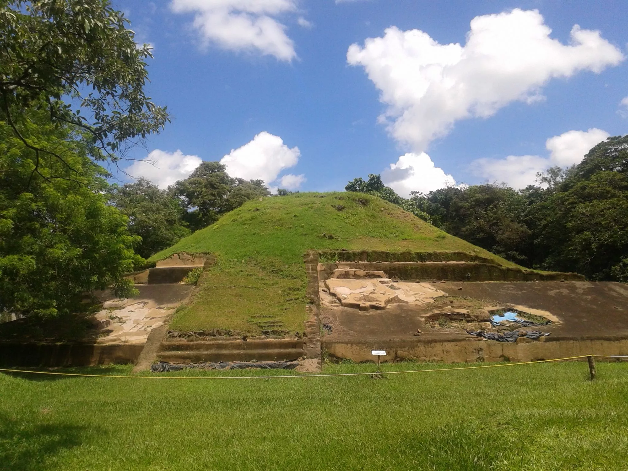 Casa Blanca Archaeological Site in El Salvador, North America | Excavations - Rated 3.6