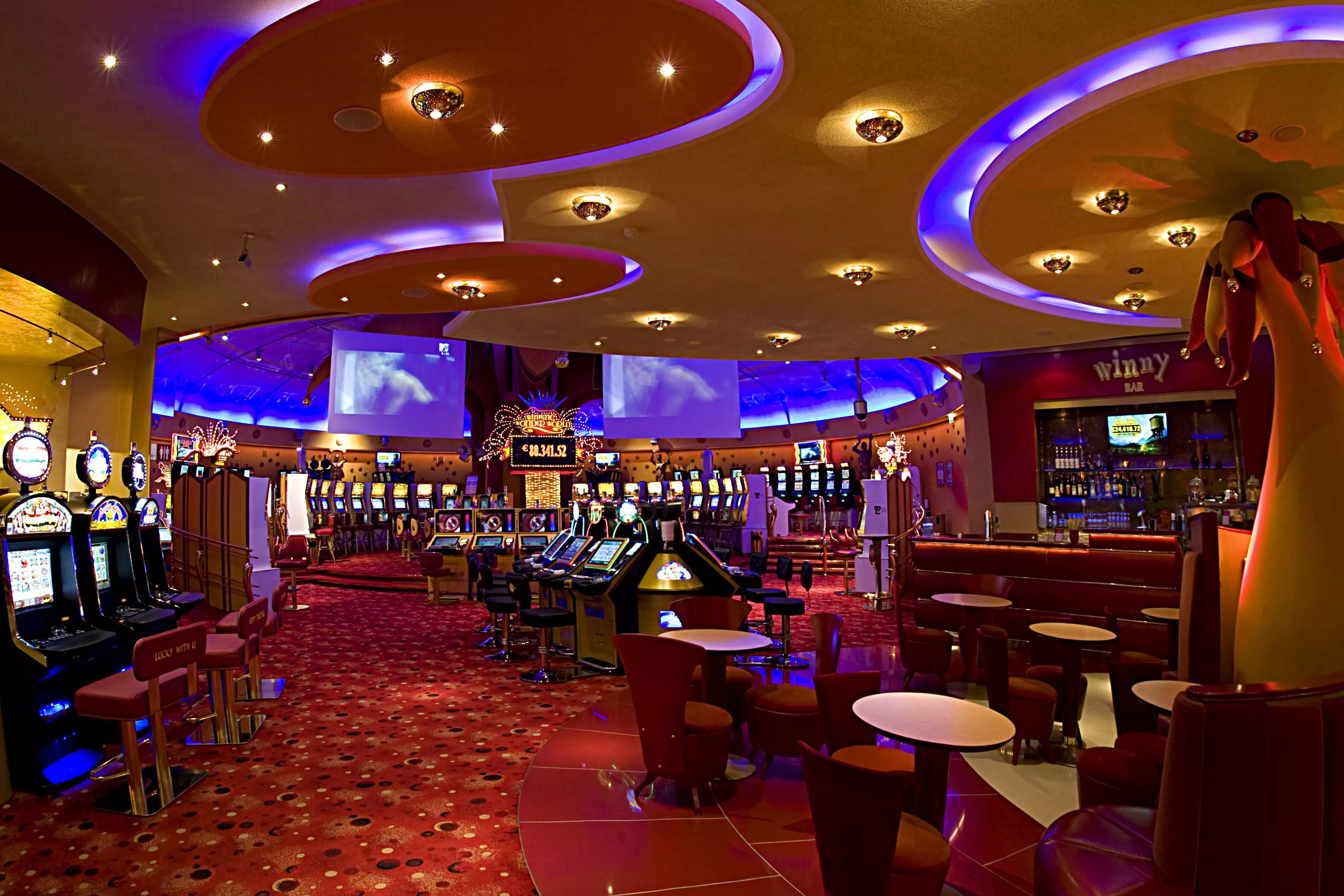 Casino 2000 in Luxembourg, Europe | Casinos - Rated 3.5