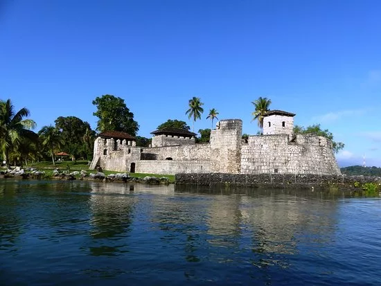 Castillo de San Felipe in Guatemala, North America | Castles - Rated 3.9