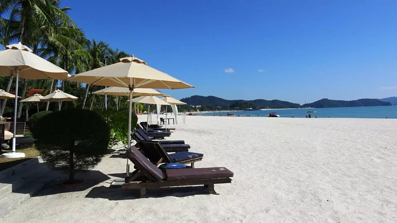Cenang Beach in Malaysia, East Asia | Beaches - Rated 3.6