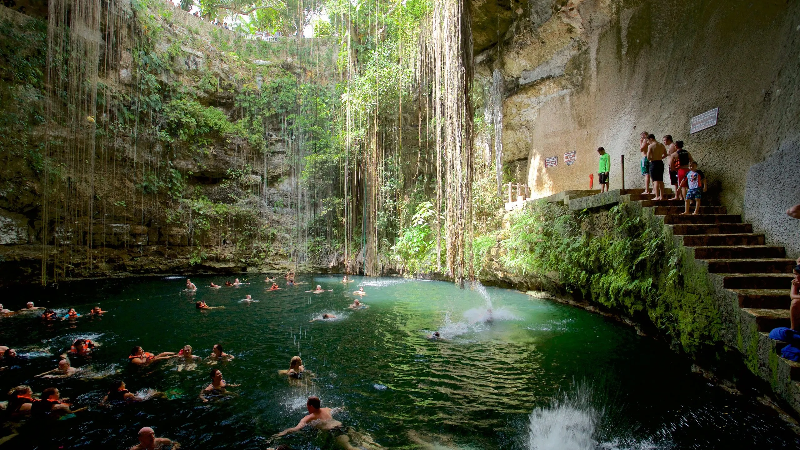 Cenote Ik-Kil in Mexico, North America | Caves & Underground Places - Rated 5.3