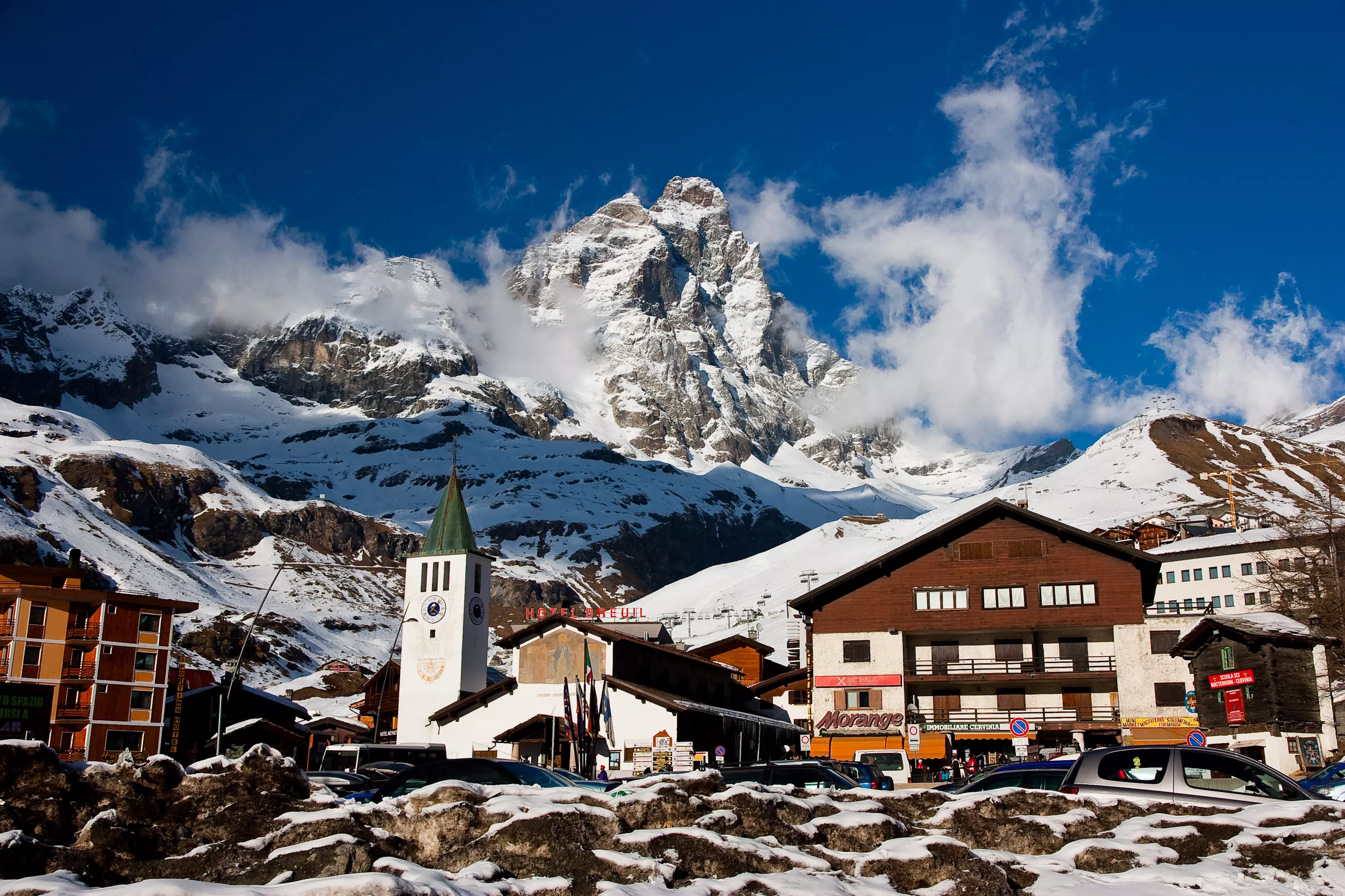 Cervinia in Italy, Europe | Snowboarding,Skiing,Snowmobiling - Rated 8.3