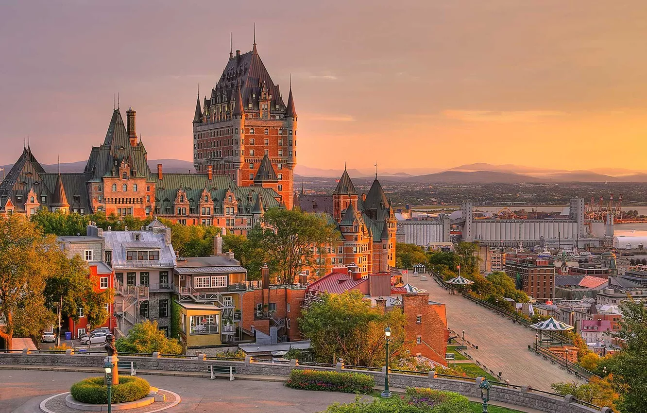 Chateau Frontenac in Canada, North America | Castles - Rated 4.4