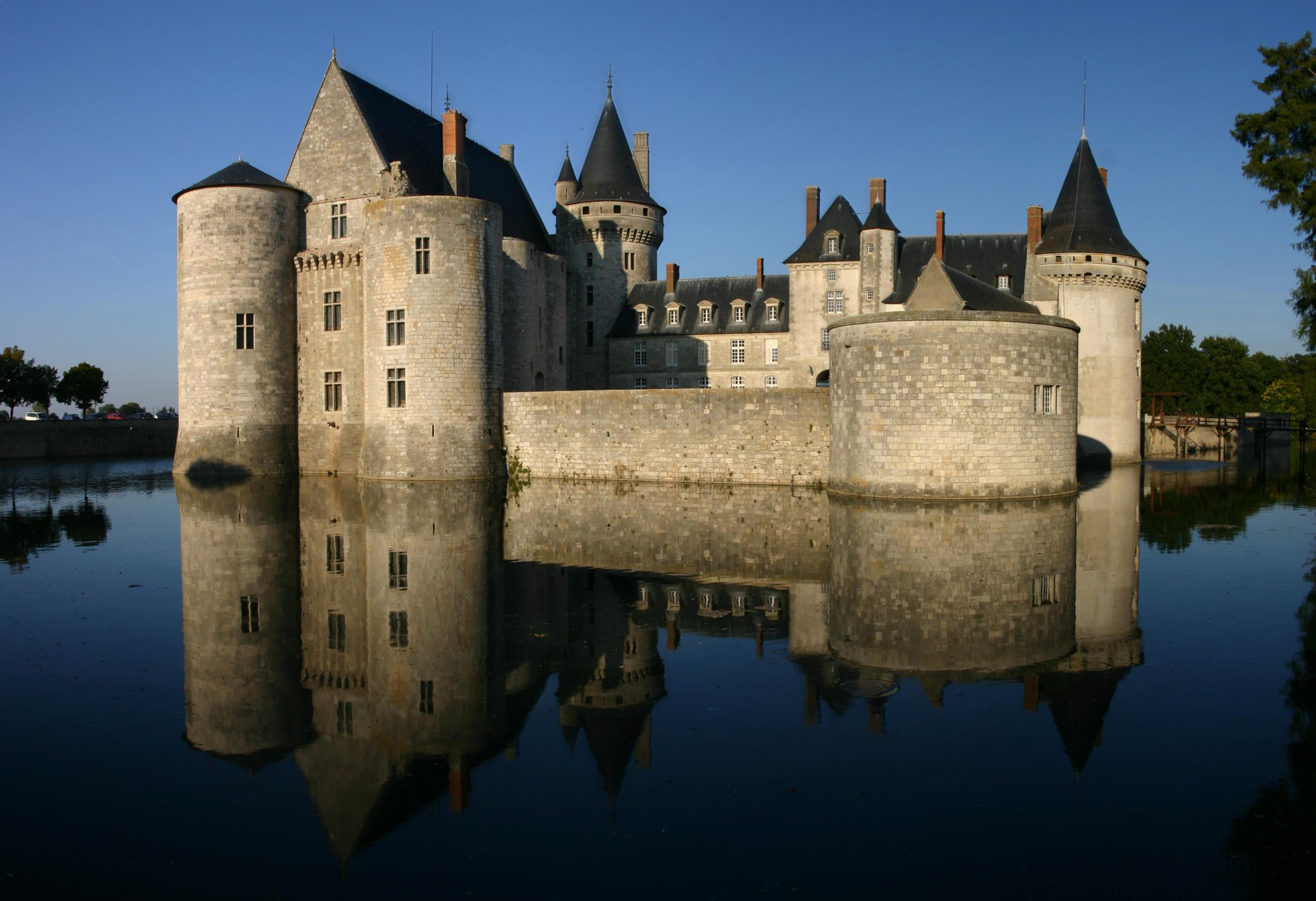Sully-sur-Loire in France, Europe | Castles - Rated 3.7