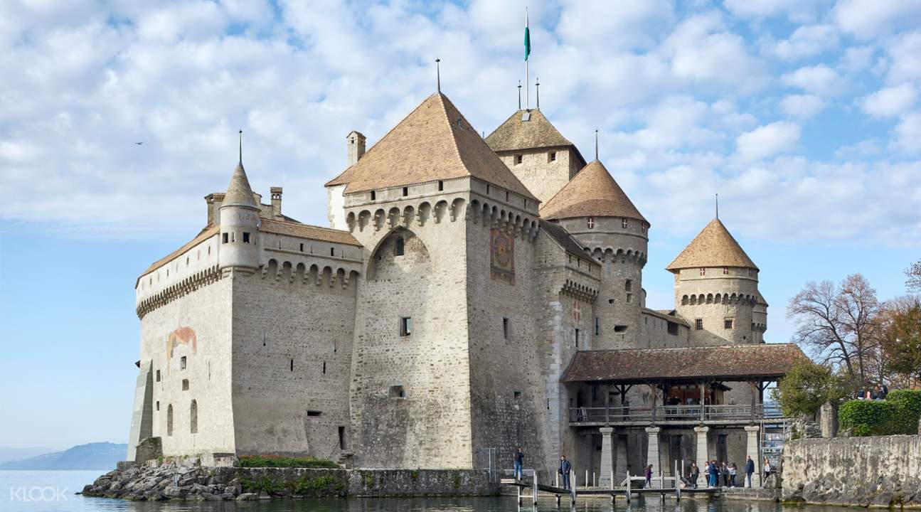 Chillon Castle in Switzerland, Europe | Castles - Rated 4.1