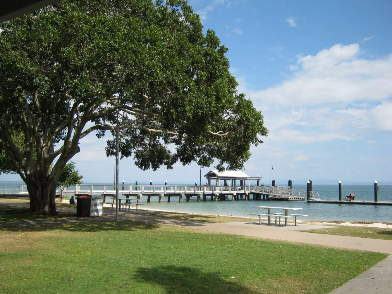 Bongaree Jetty in Australia, Australia and Oceania | Beaches - Rated 3.7