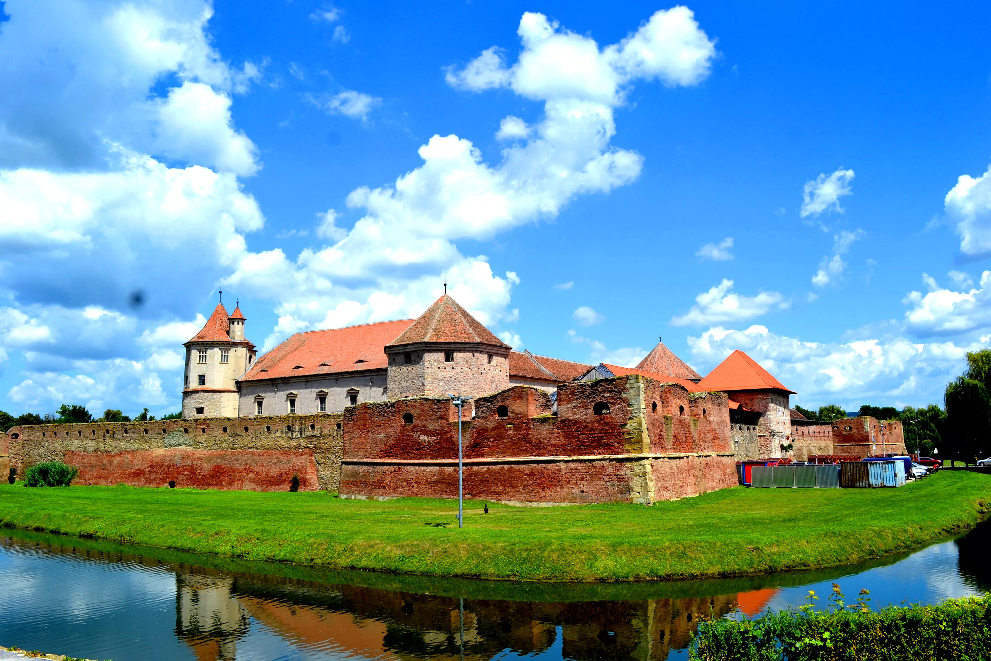 Fagaras Fortress in Romania, Europe | Castles - Rated 4.1
