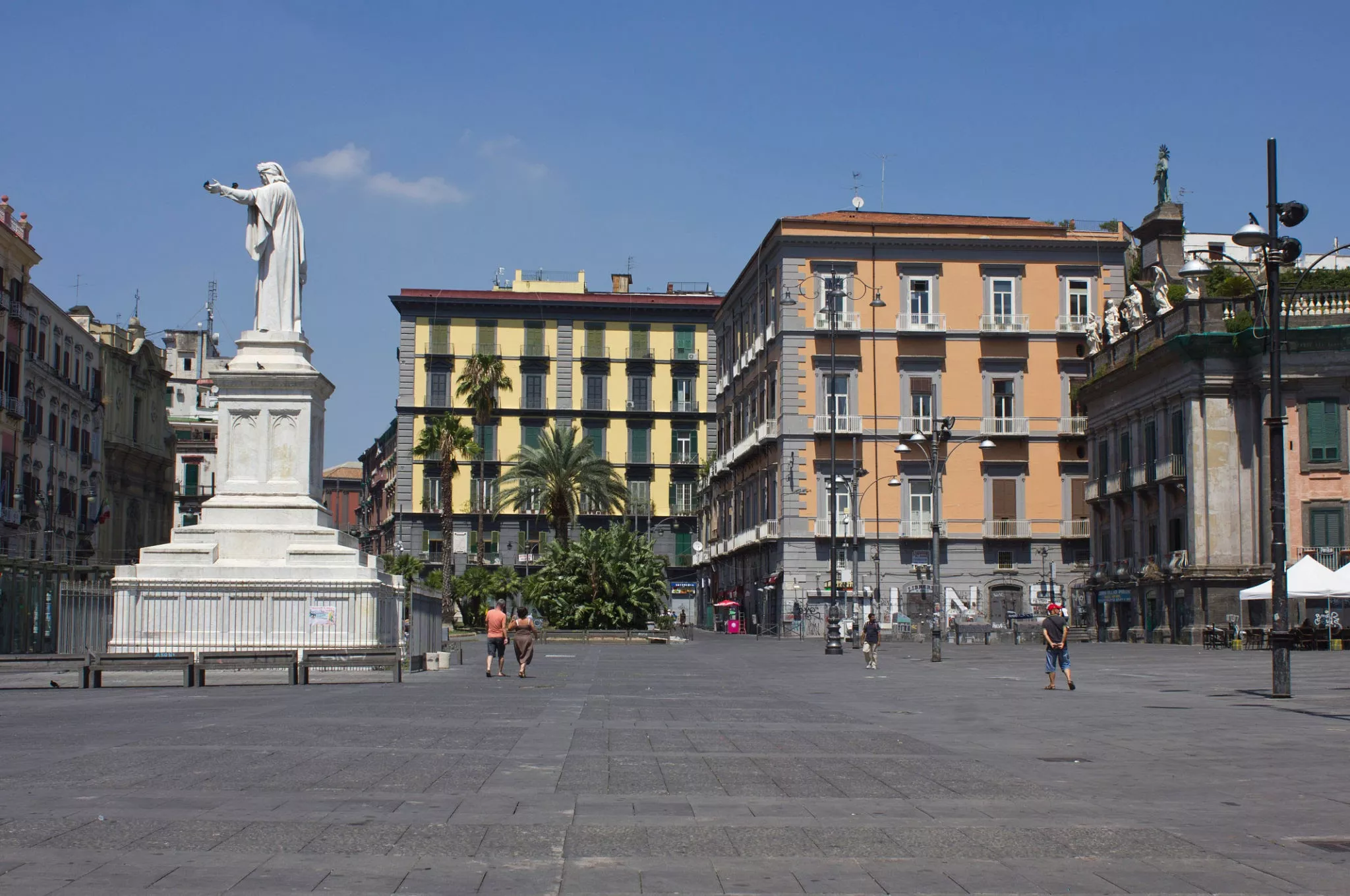 Dante Square in Italy, Europe | Architecture - Rated 3.5