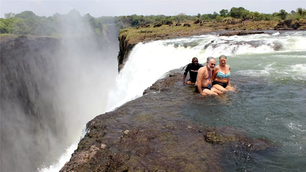 Devils Pool Victoria Falls in Zimbabwe, Africa | Waterfalls,Swimming - Rated 4