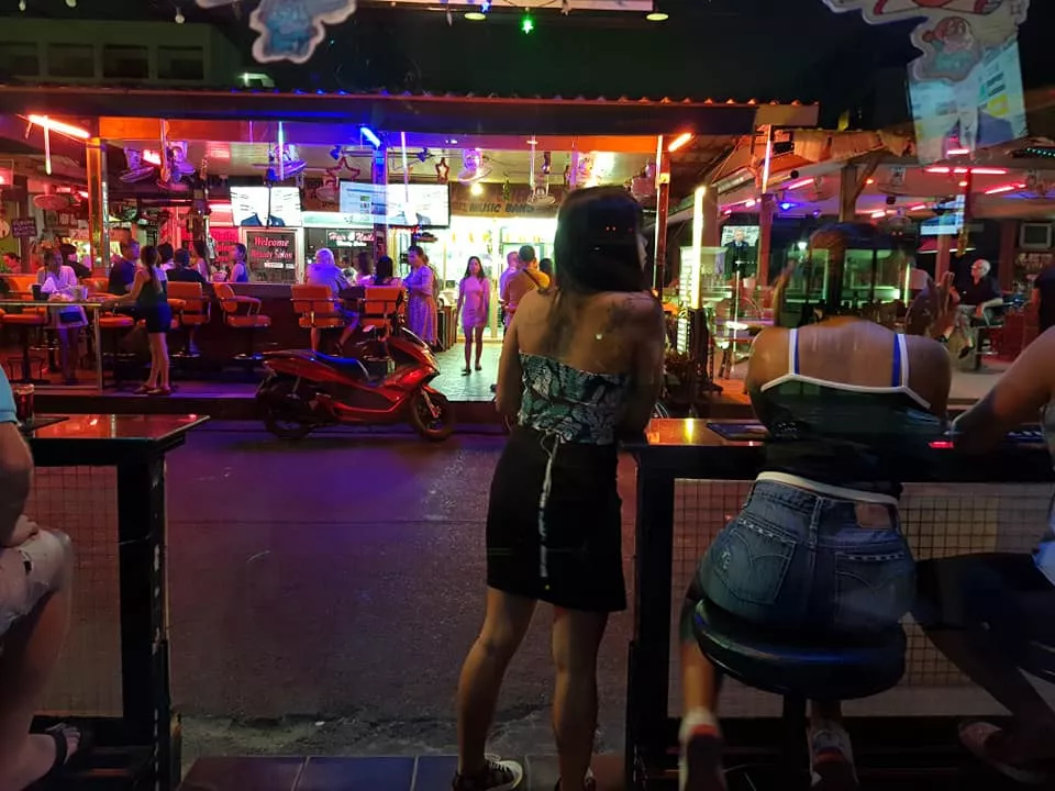 Do Drop Inn in Thailand, Central Asia | Bars,Sex-Friendly Places - Rated 0.7