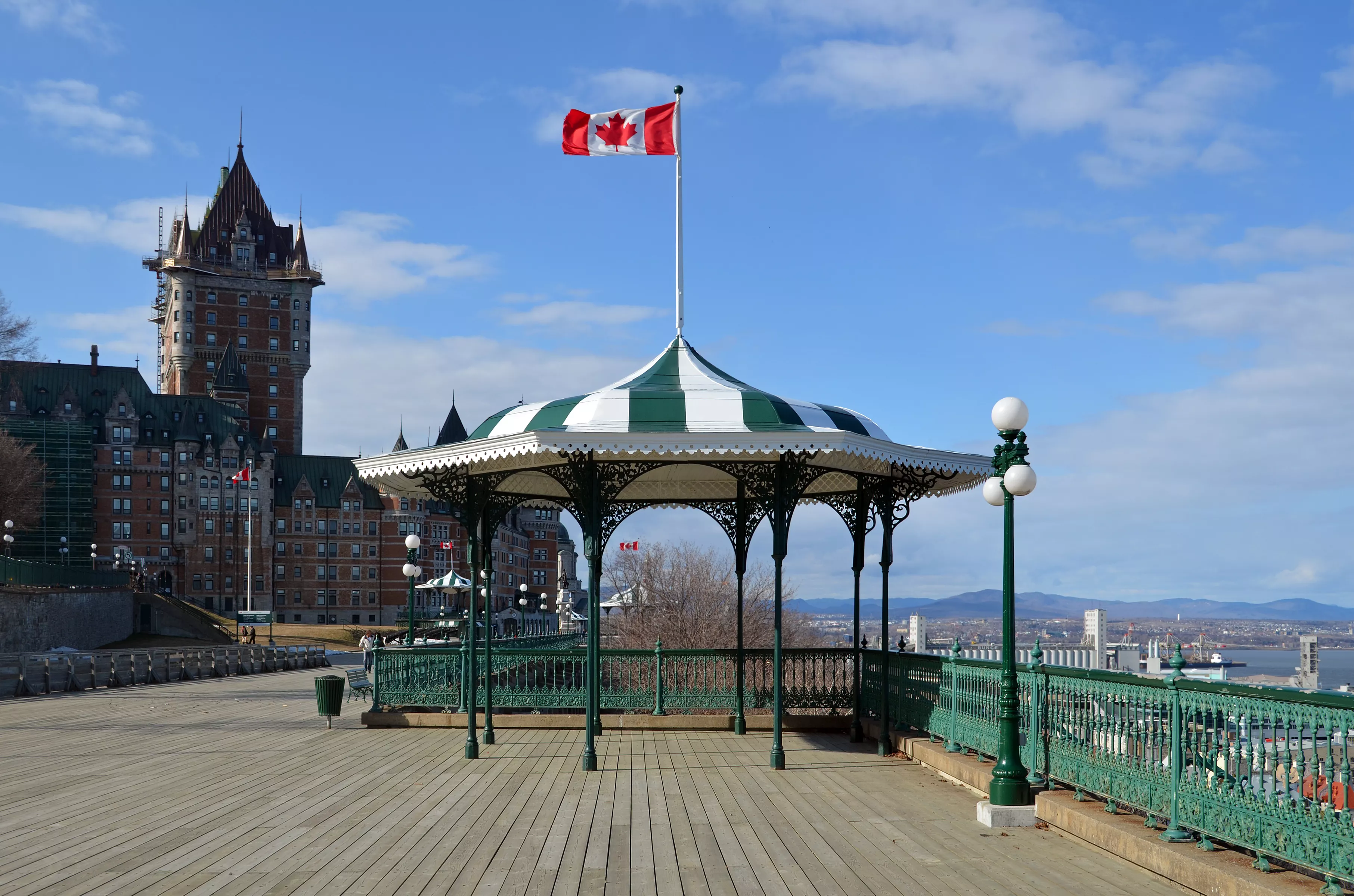 Dufferin Terrace in Canada, North America | Architecture - Rated 3.8