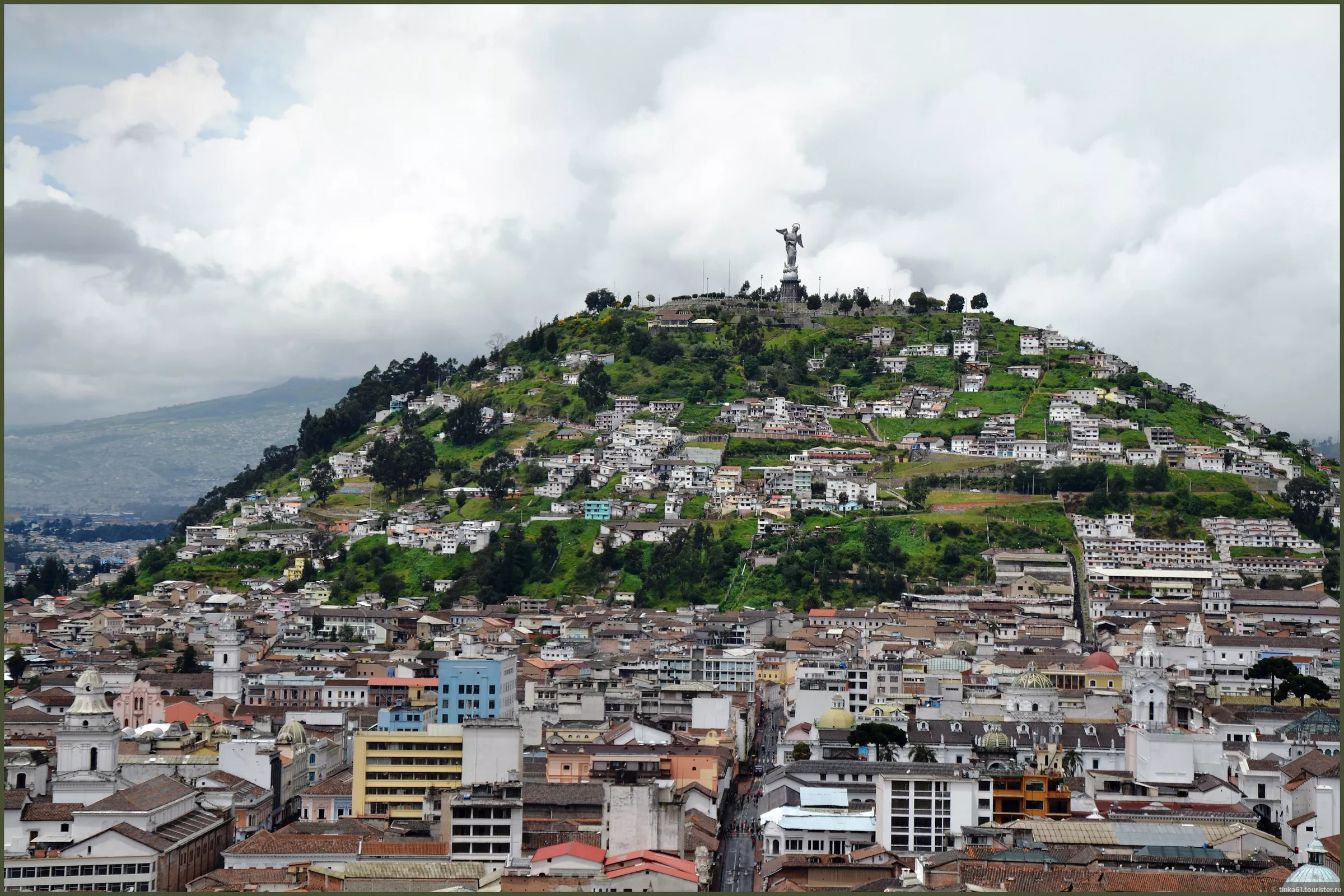 El Panesillo in Ecuador, South America | Architecture - Rated 3.7