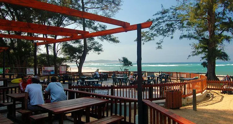 Fernando's Bar in Mozambique, Africa | Bars - Rated 0.8