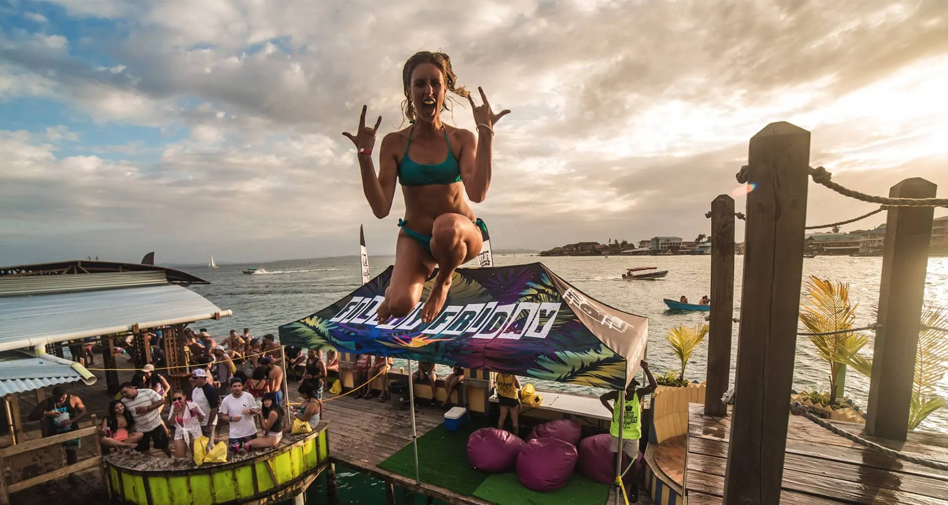 Filthy Friday Bocas in Panama, North America | Day and Beach Clubs - Rated 4