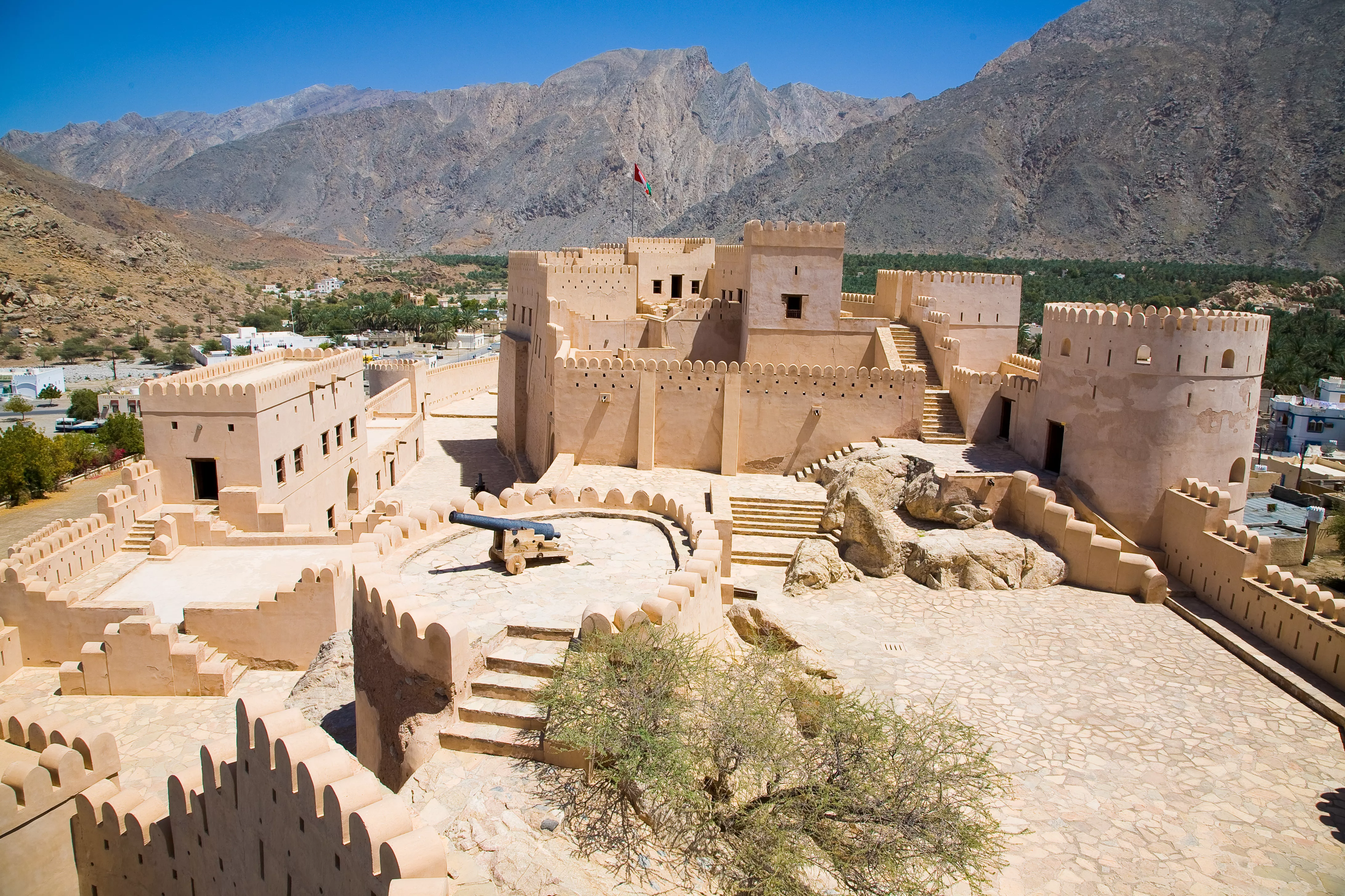 Fort Nahl in Oman, Middle East | Castles - Rated 3.6