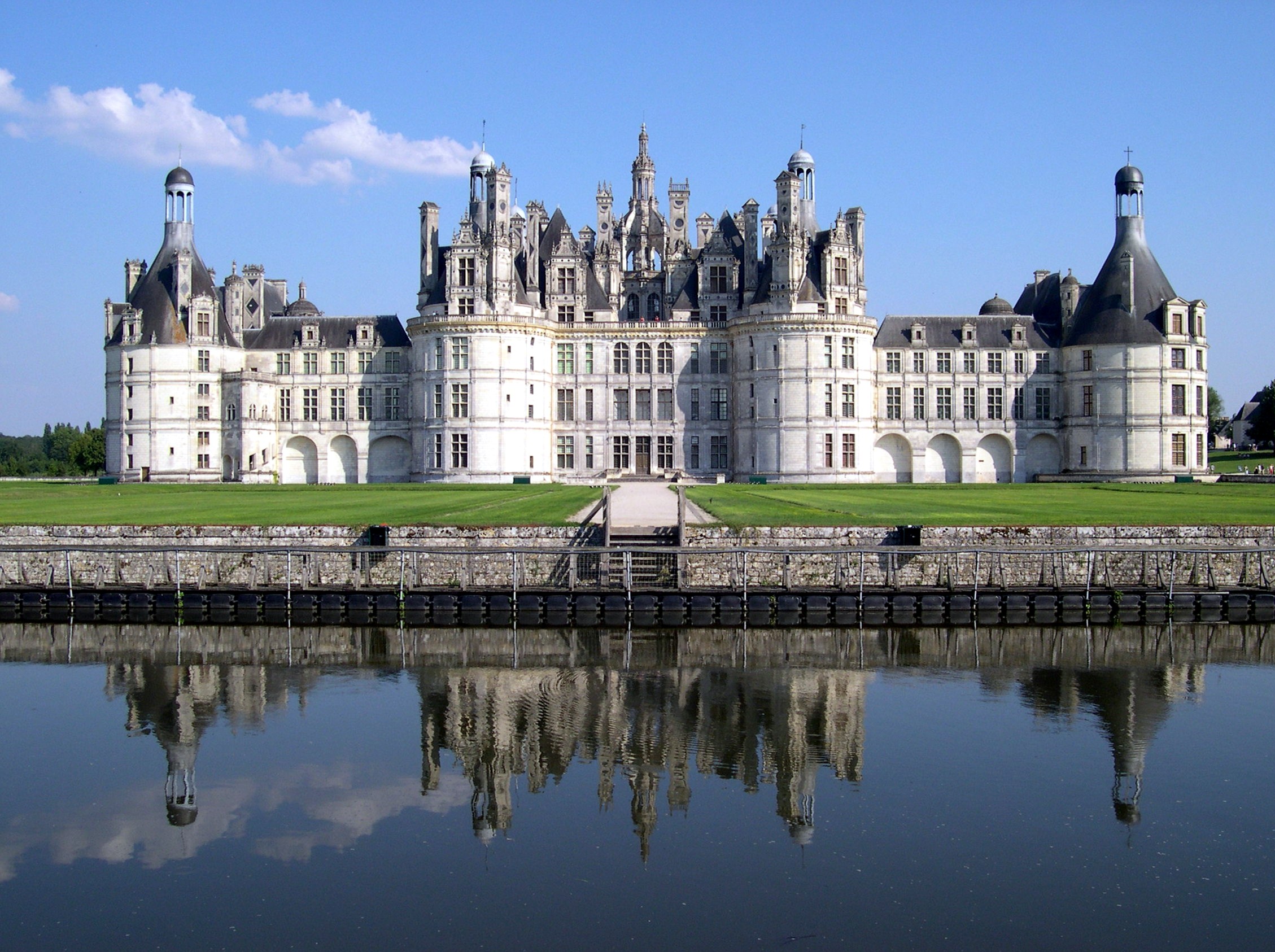 Chambord Castle in France, Europe | Castles - Rated 4.9
