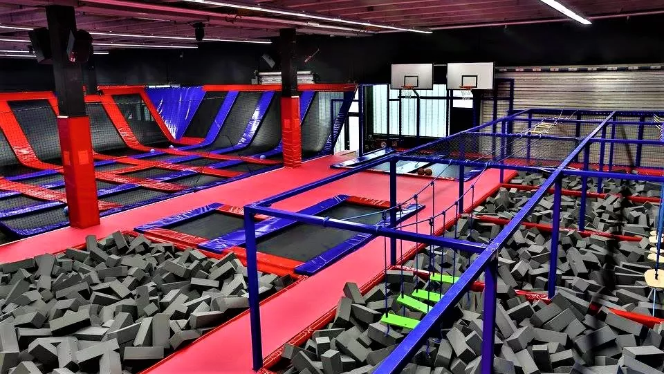Jump'n Fly Trampoline Park in Germany, Europe | Trampolining - Rated 4