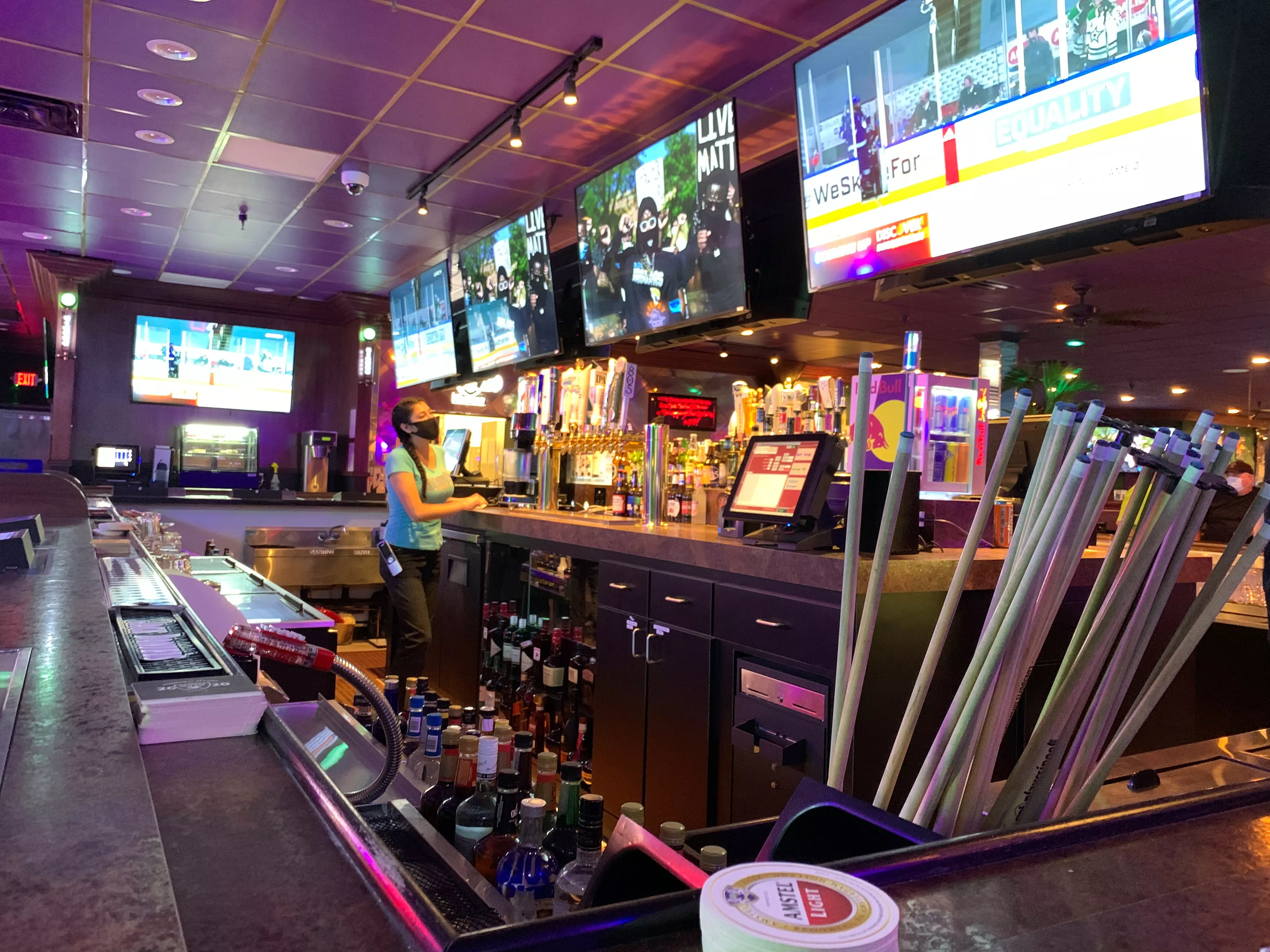 Griff's Las Vegas in USA, North America | Restaurants,Billiards - Rated 3.8