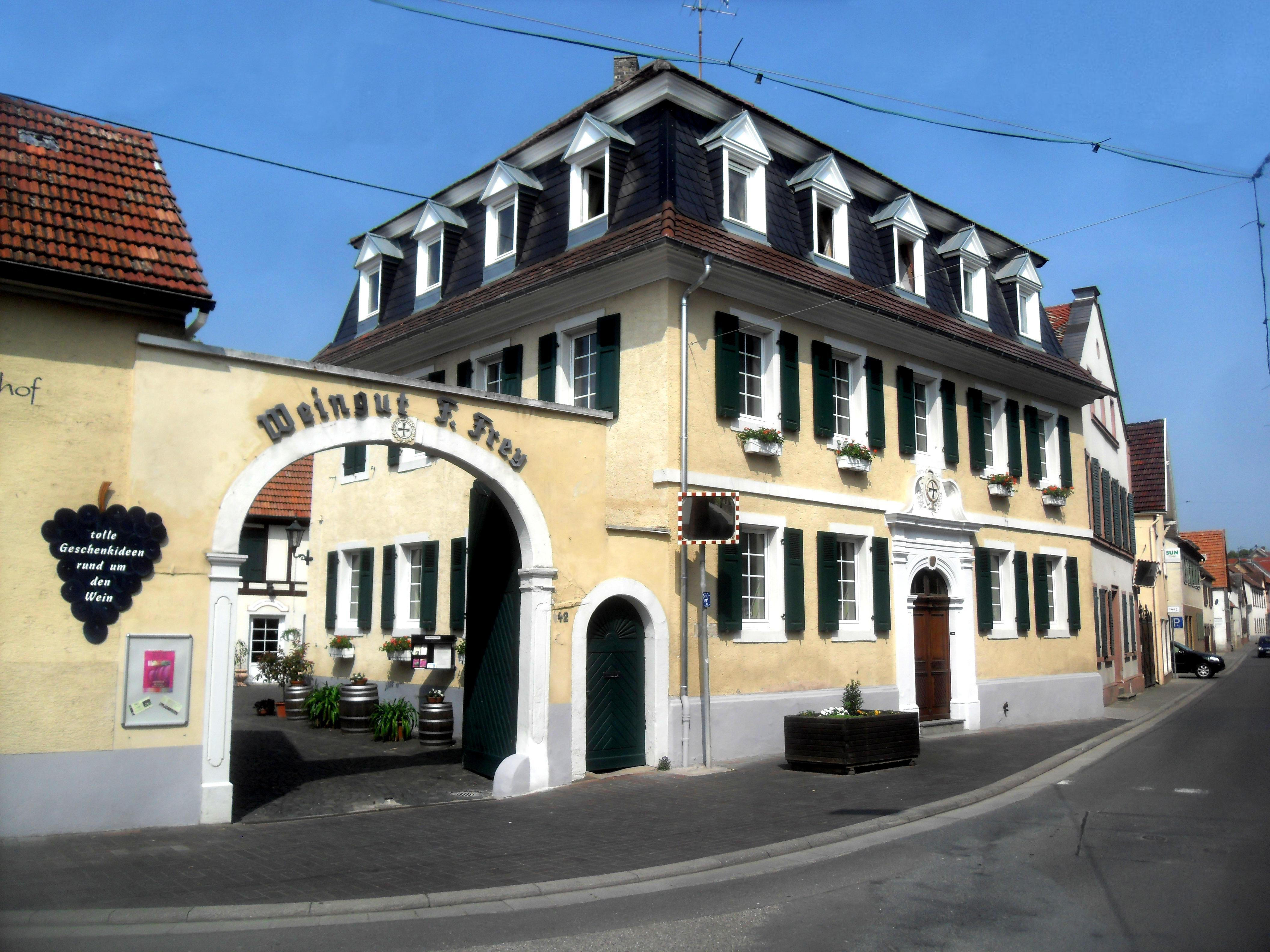 Deutschherrenhof Winery in Germany, Europe | Wineries - Rated 0.8