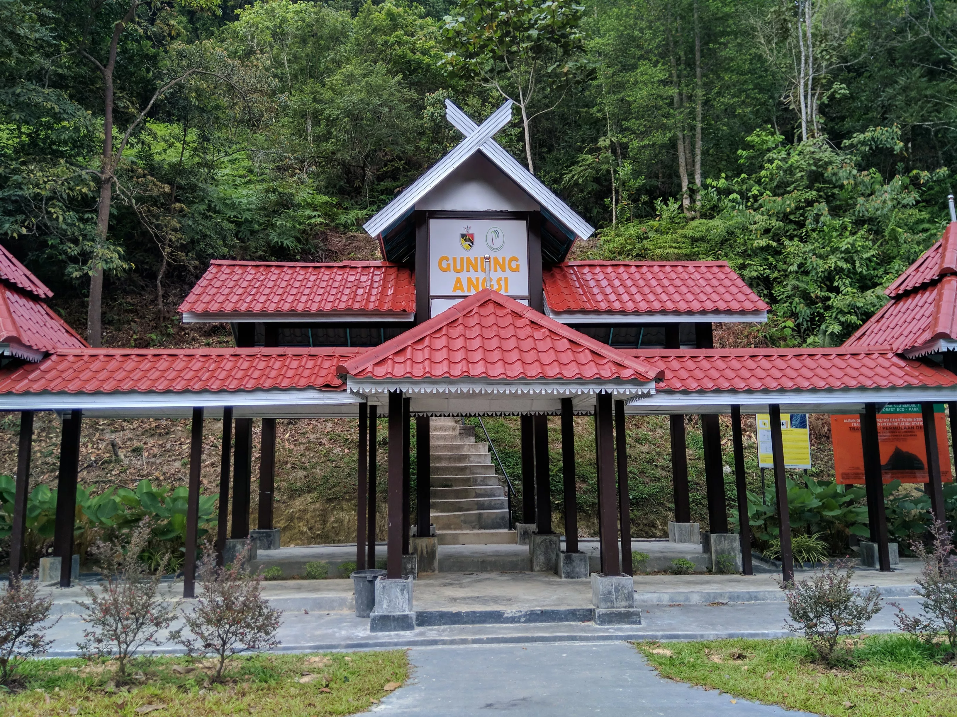 Gunung Angsi in Malaysia, East Asia | Trekking & Hiking - Rated 3.6