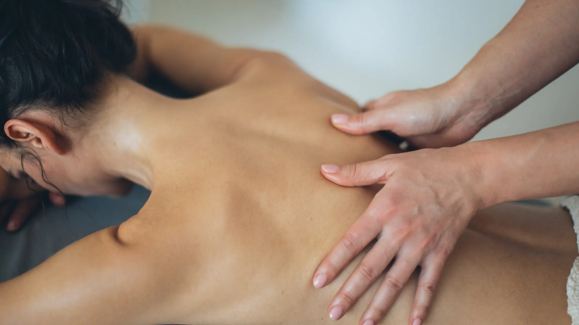 Happy Massage in Hungary, Europe | Massage Parlors,Sex-Friendly Places - Rated 1.1
