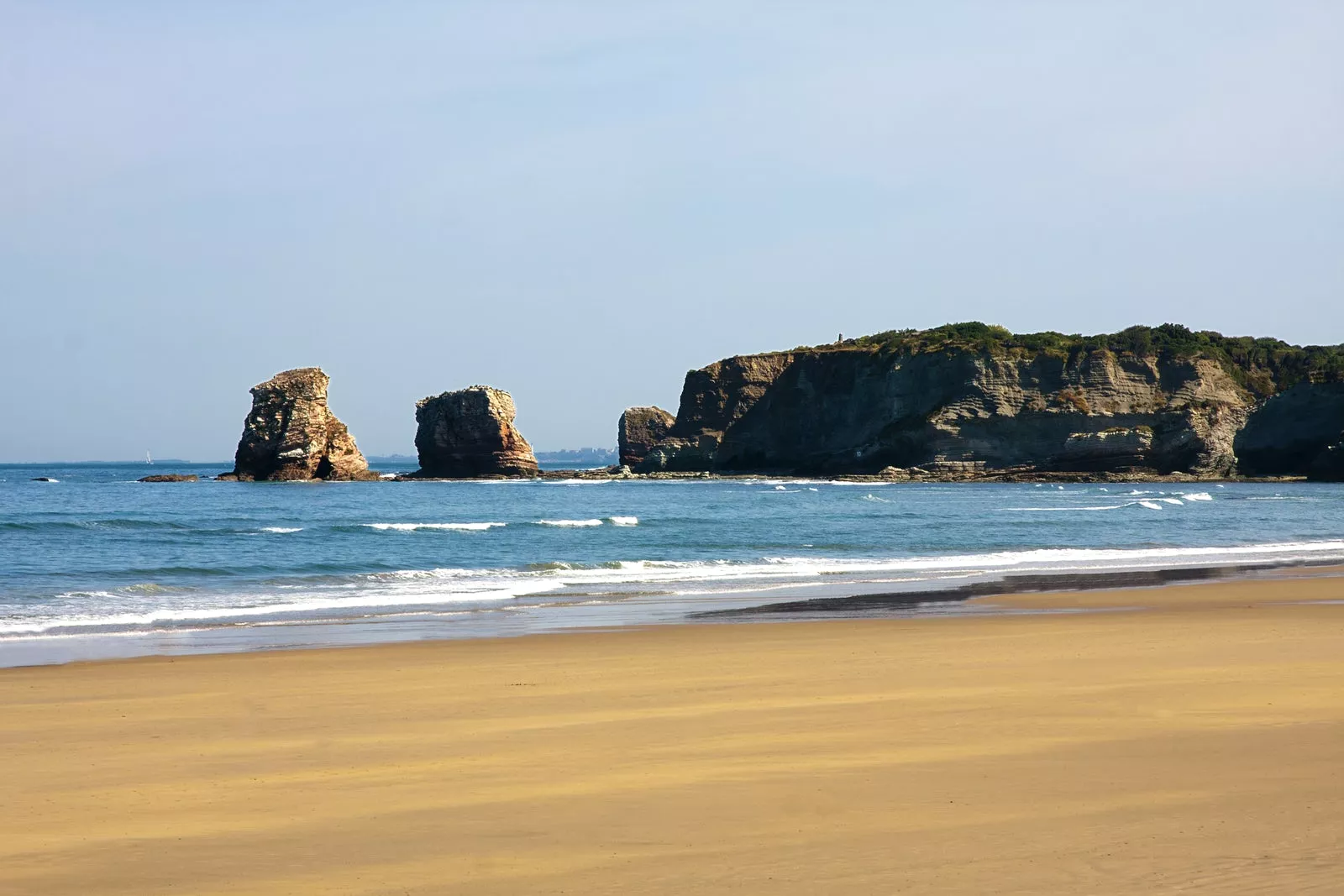 Hendaye Beach in France, Europe | Surfing,Beaches - Rated 3.8